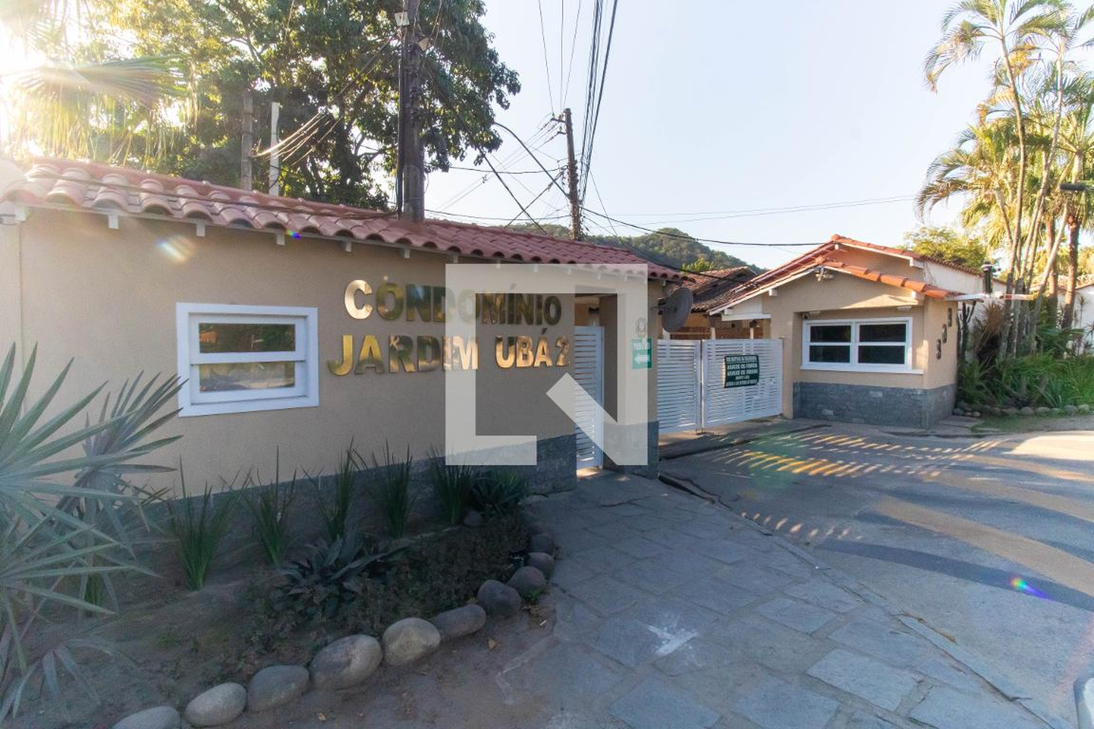 Fachada Condomínio em Rua Doutor Faria dos Réis, 429