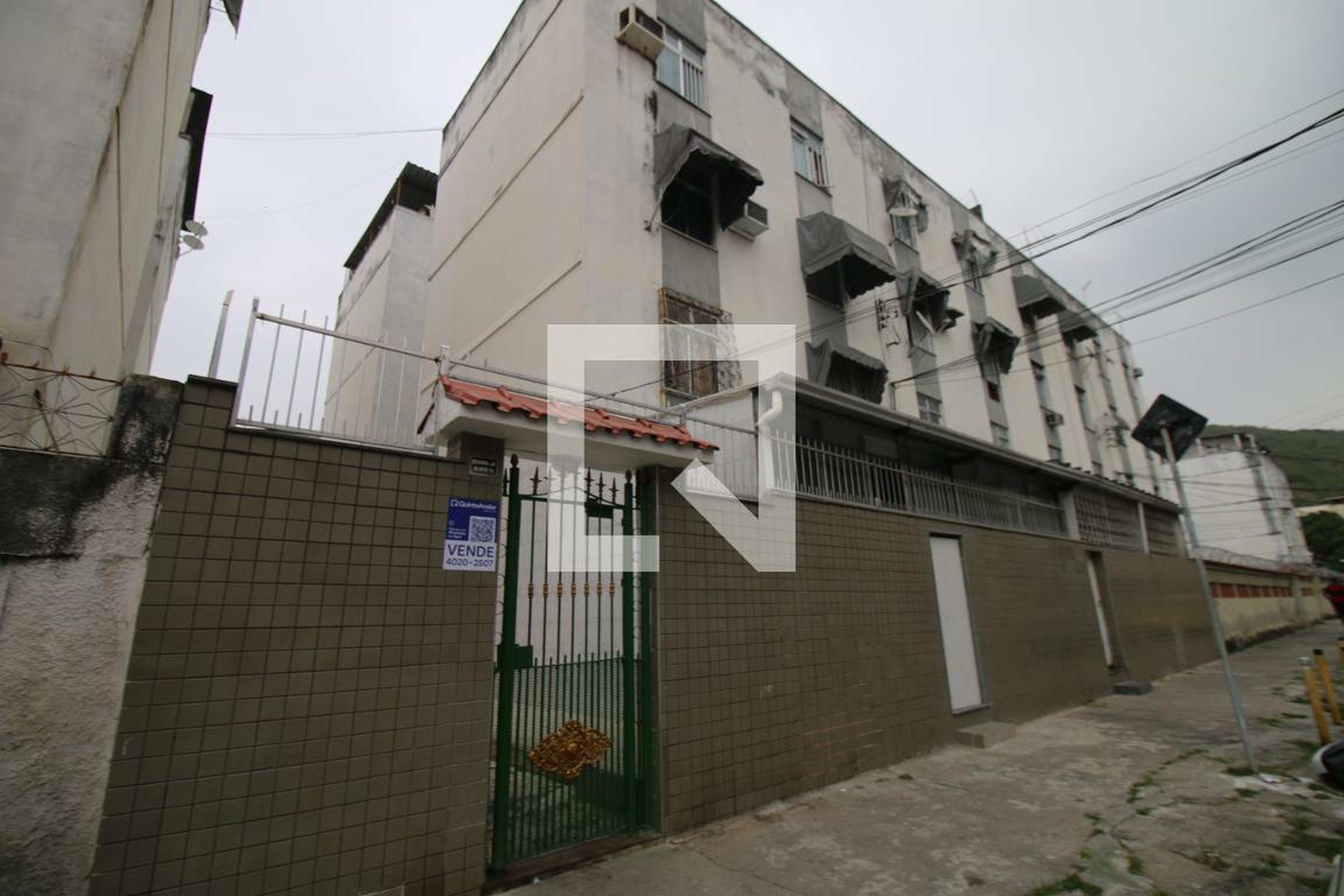 Fachada do Prédio Condomínio em Rua Joel Nunes, 400