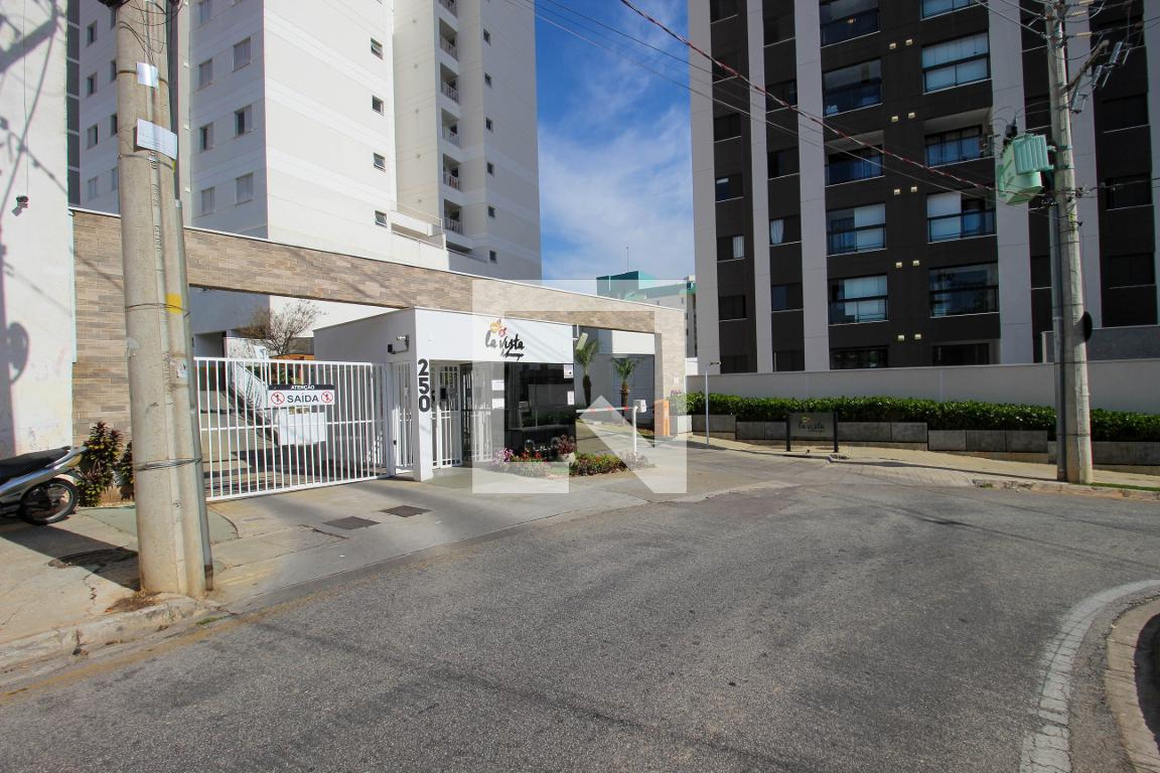 Fachada Condomínio La Vista Moncayo