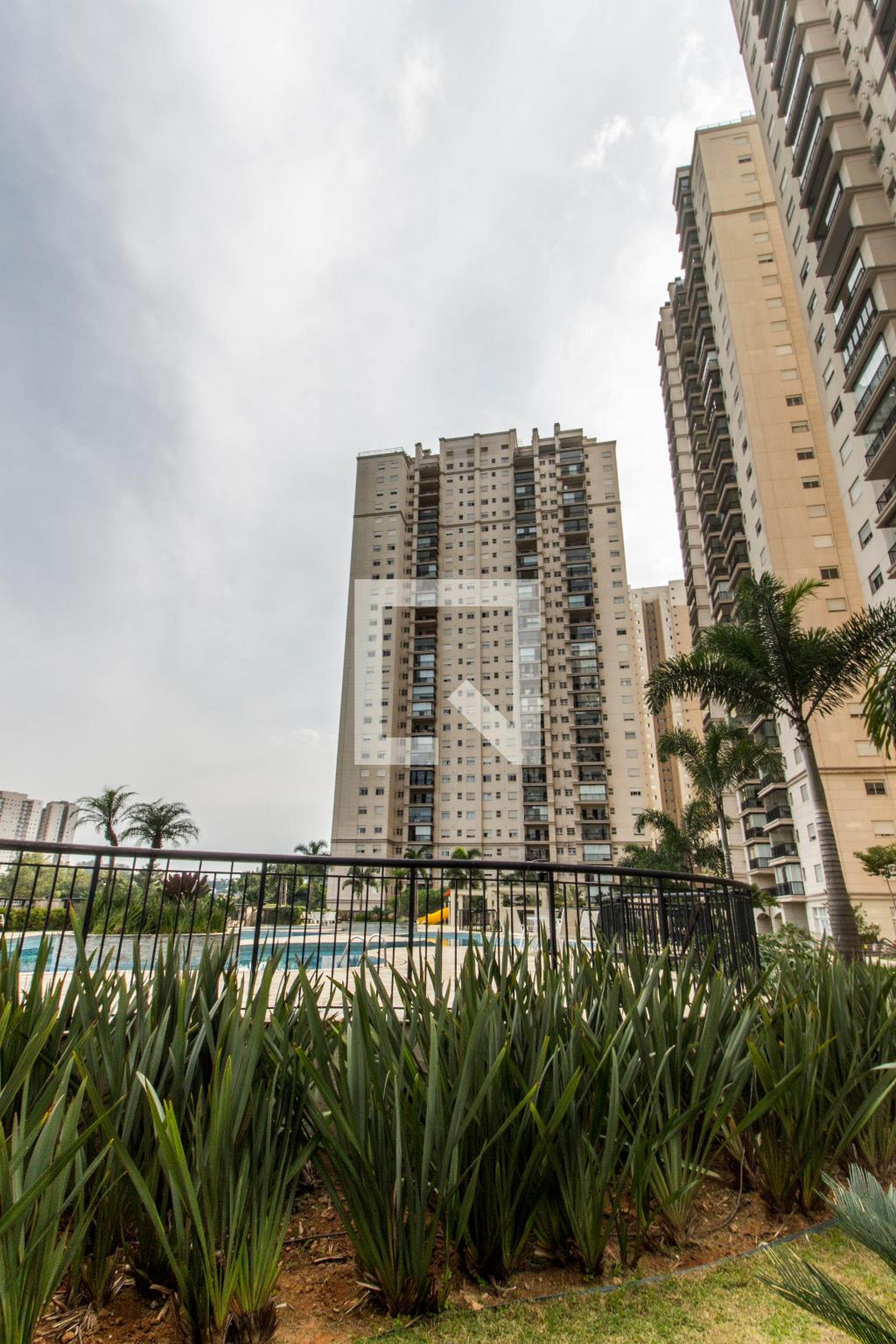 Fachada Condomínio Alto da Mata