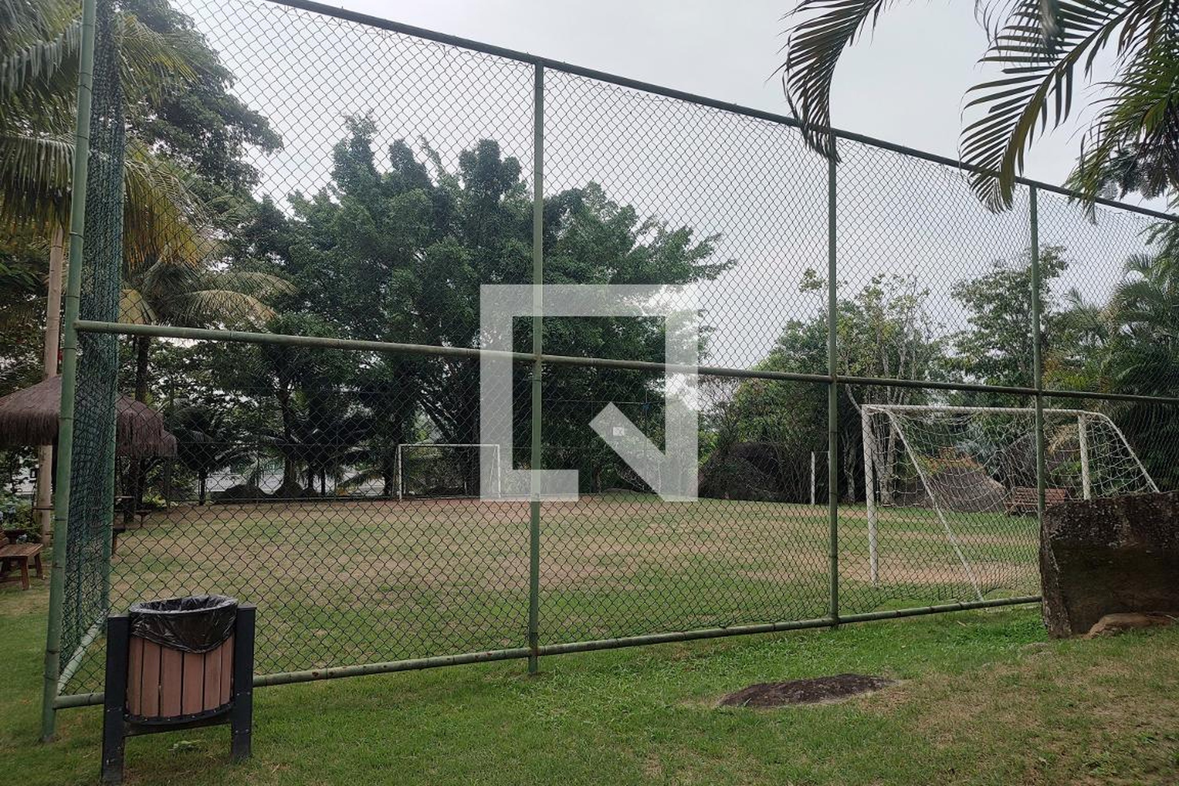 Quadra Esportiva - Pedras Douradas