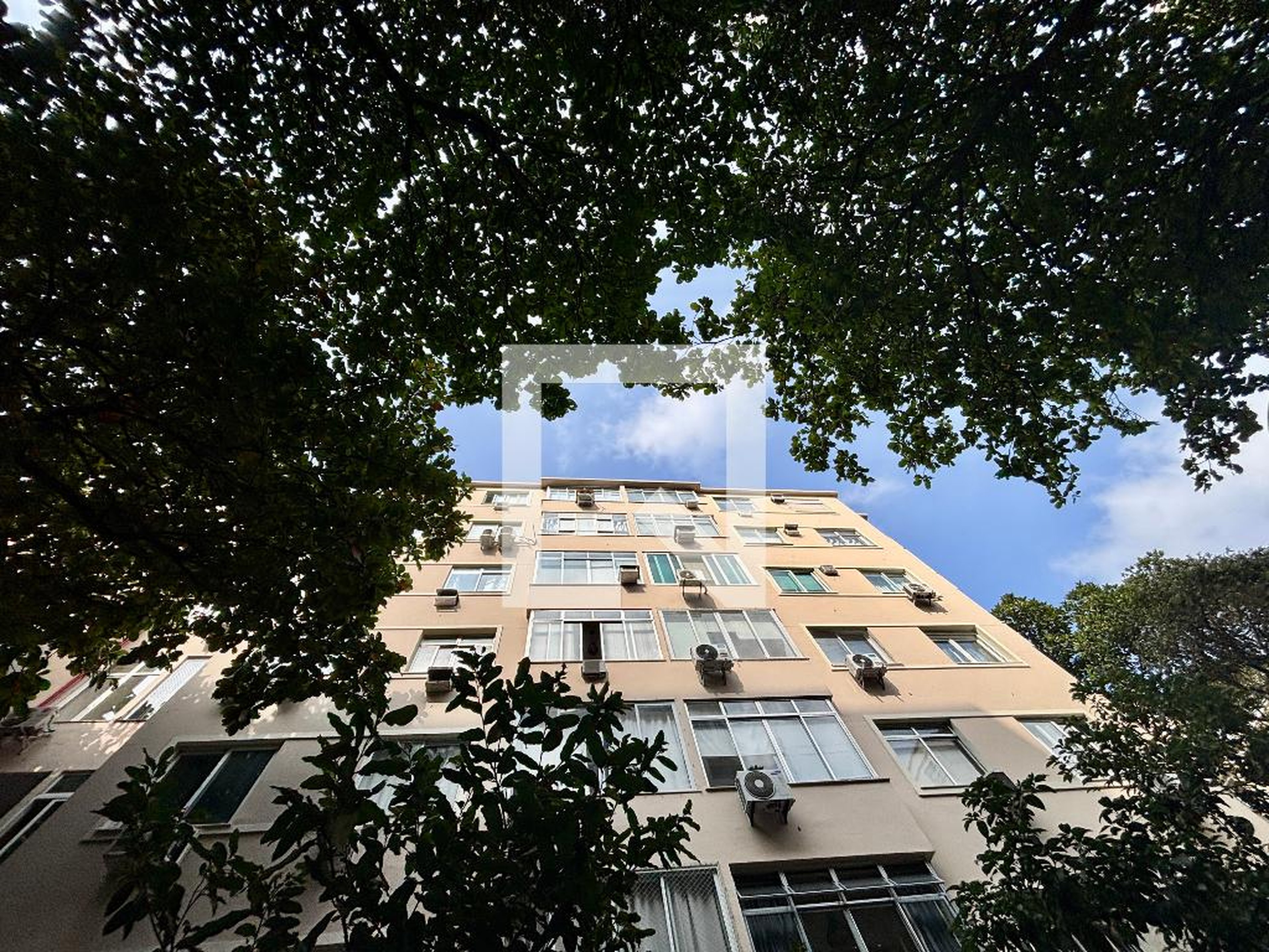 Fachada Edificio Jakuy