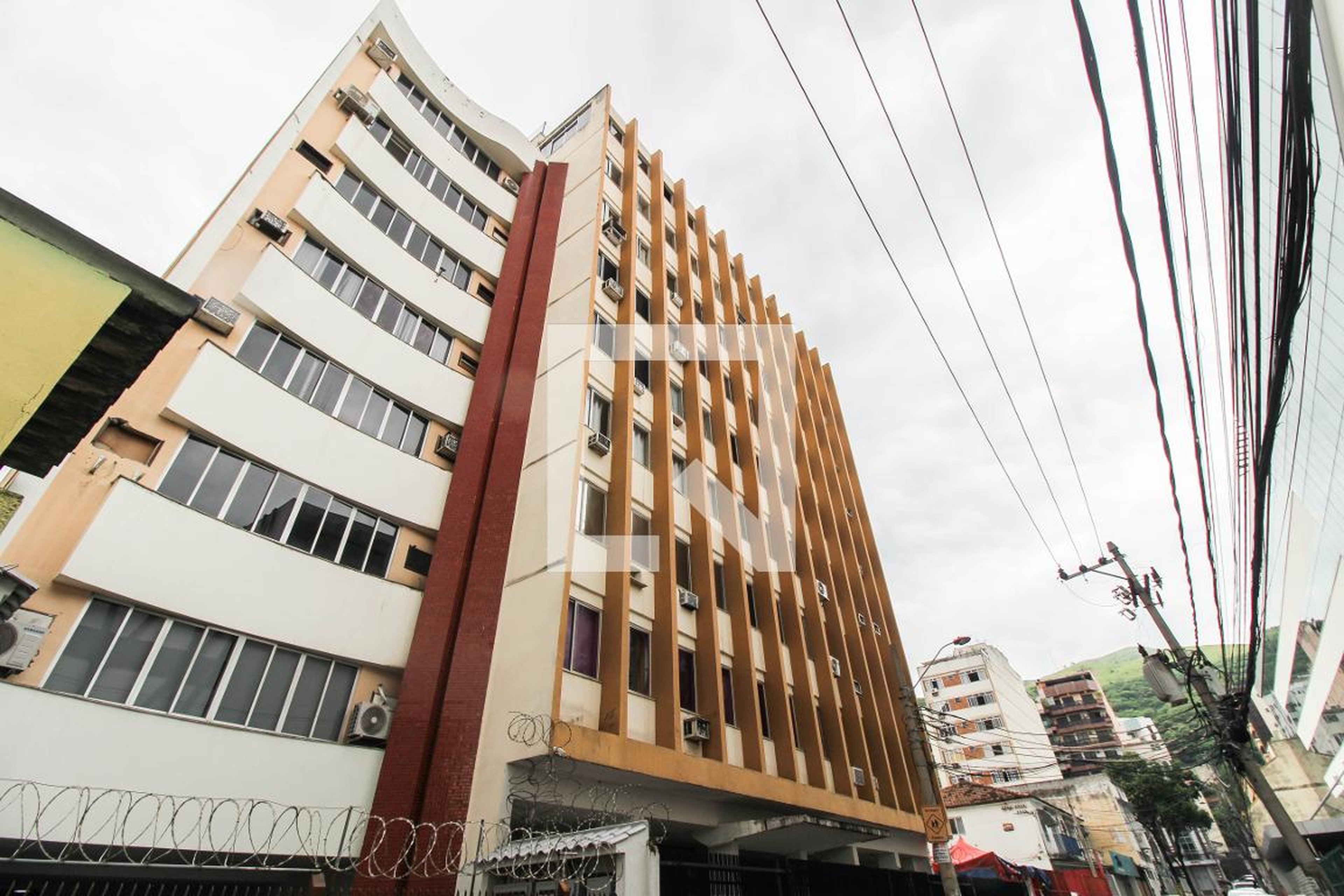 Fachada Condomínio em Travessa Moura Sá, 33