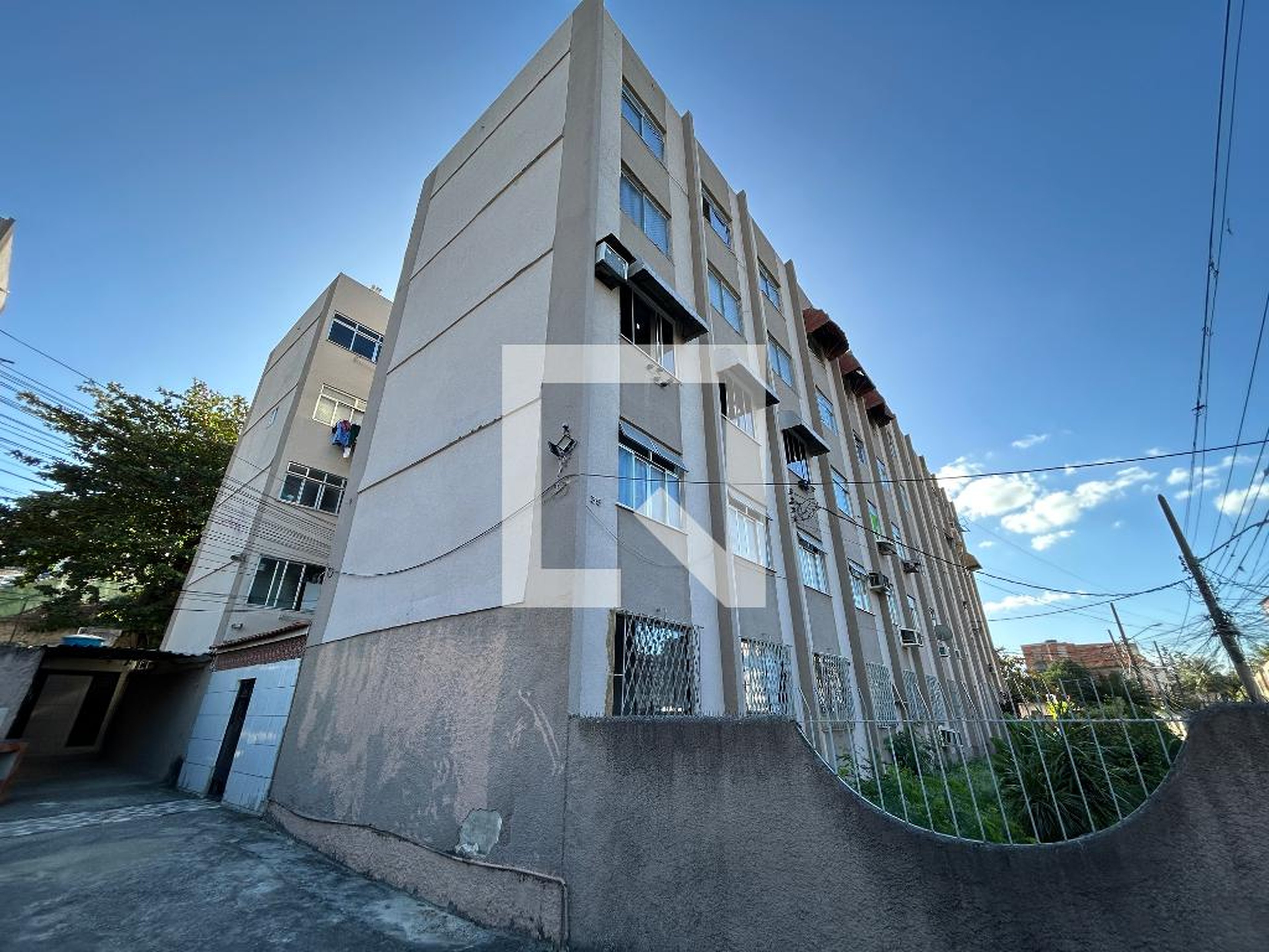 Fachada Condomínio em Rua Antônio Riedlinger Júnior, 351