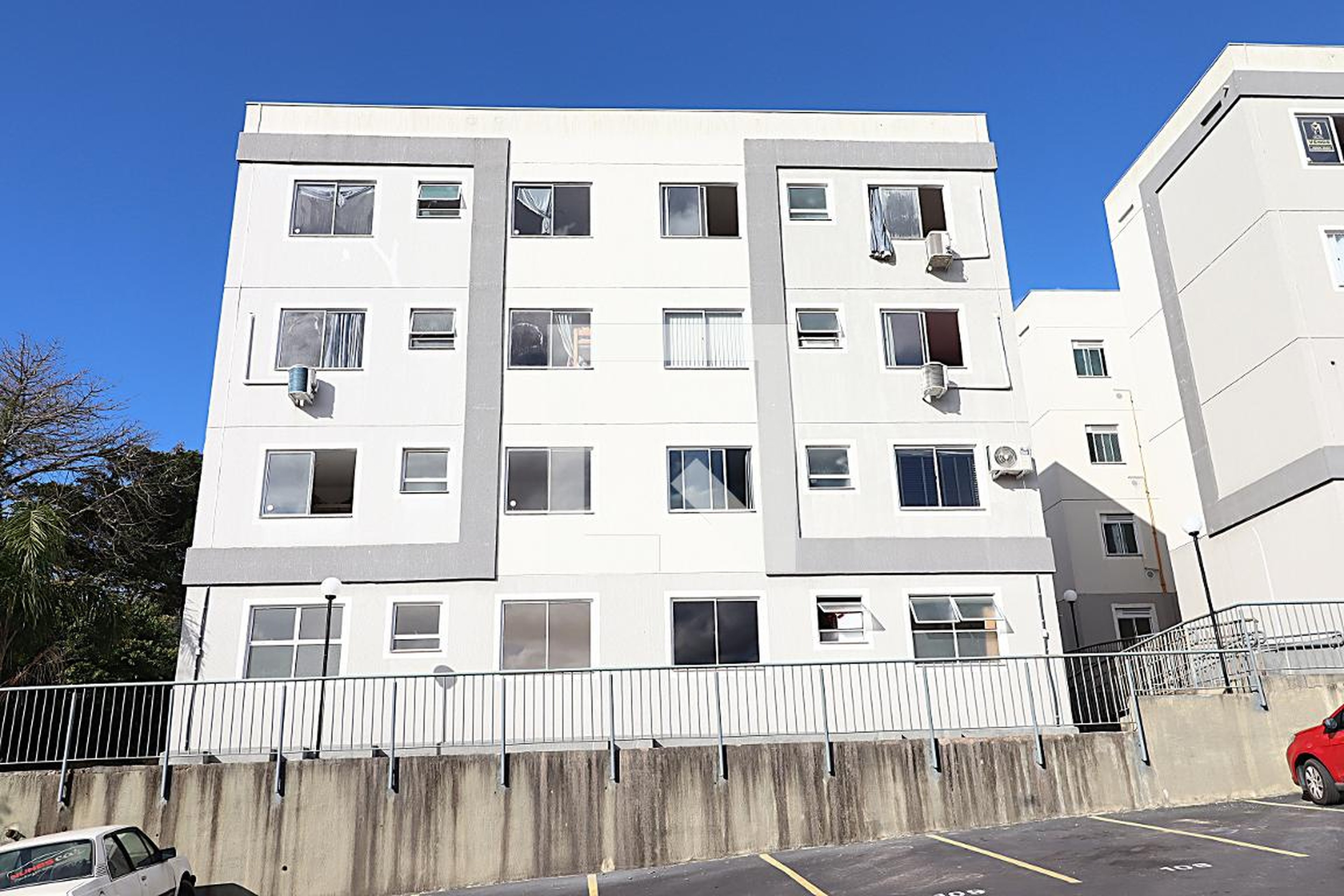 Fachada Condomínio Porto Itapuã