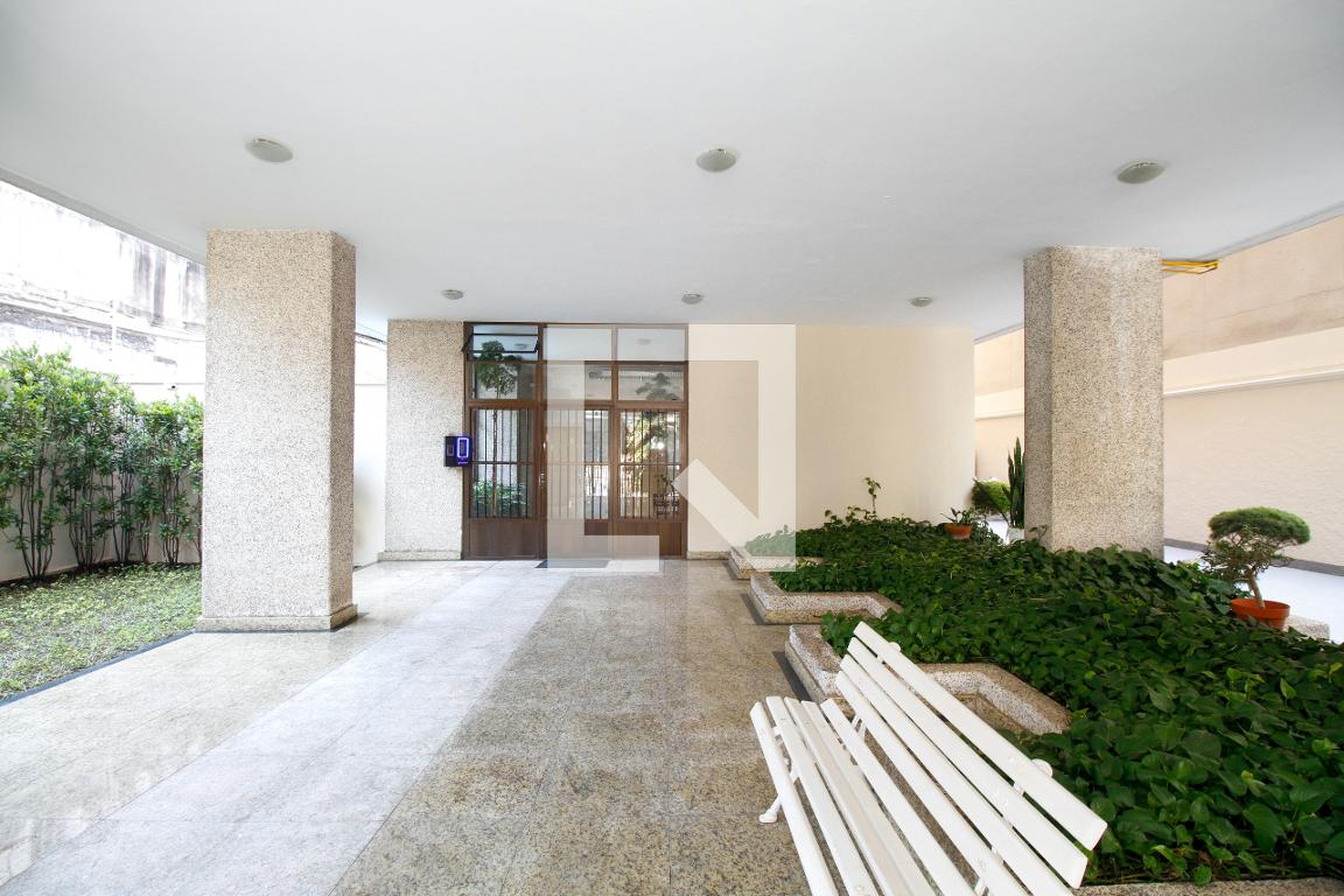 Entrada do Prédio - Edifício Mathilde