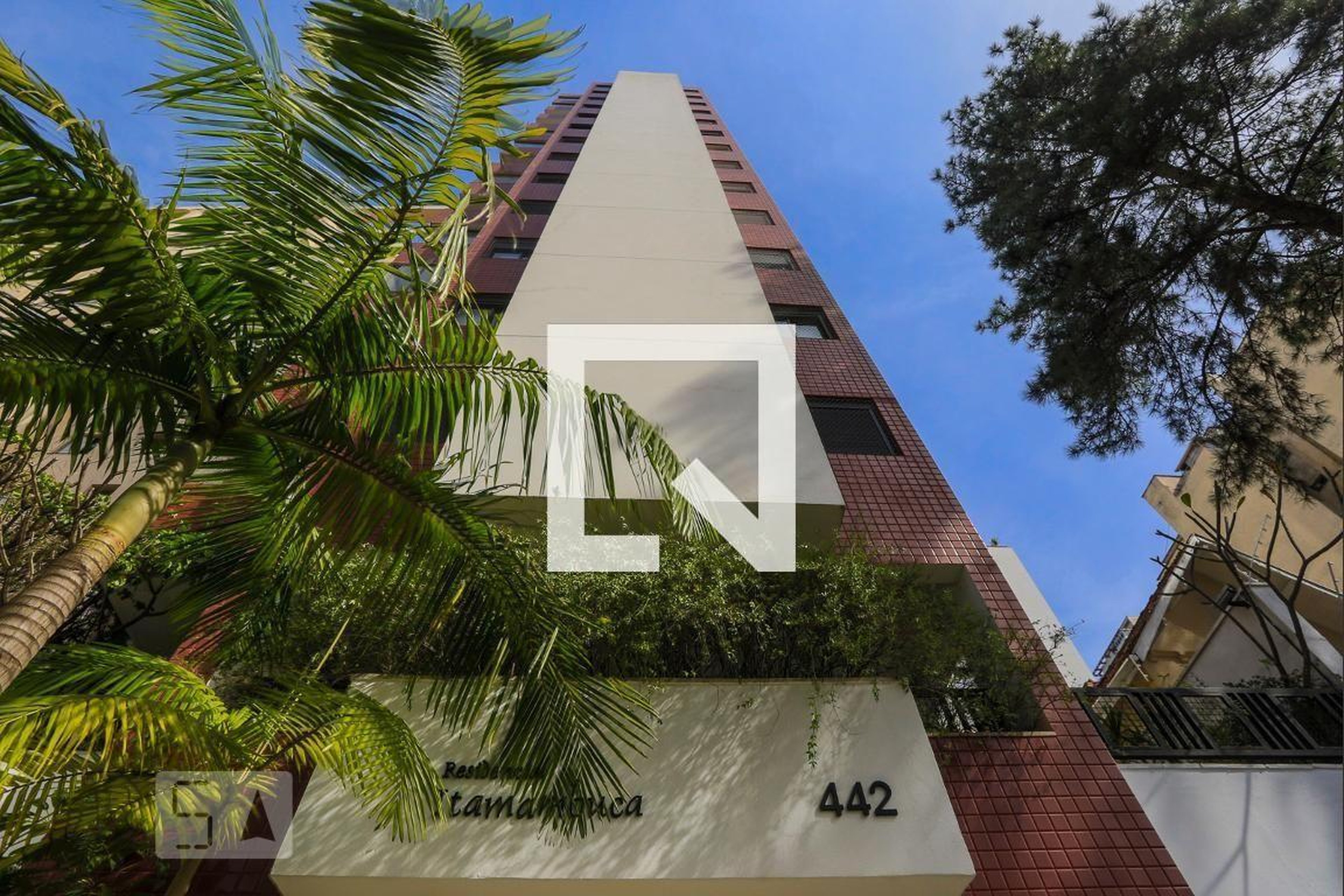 Fachada Condomínio Itamambuca Residencial