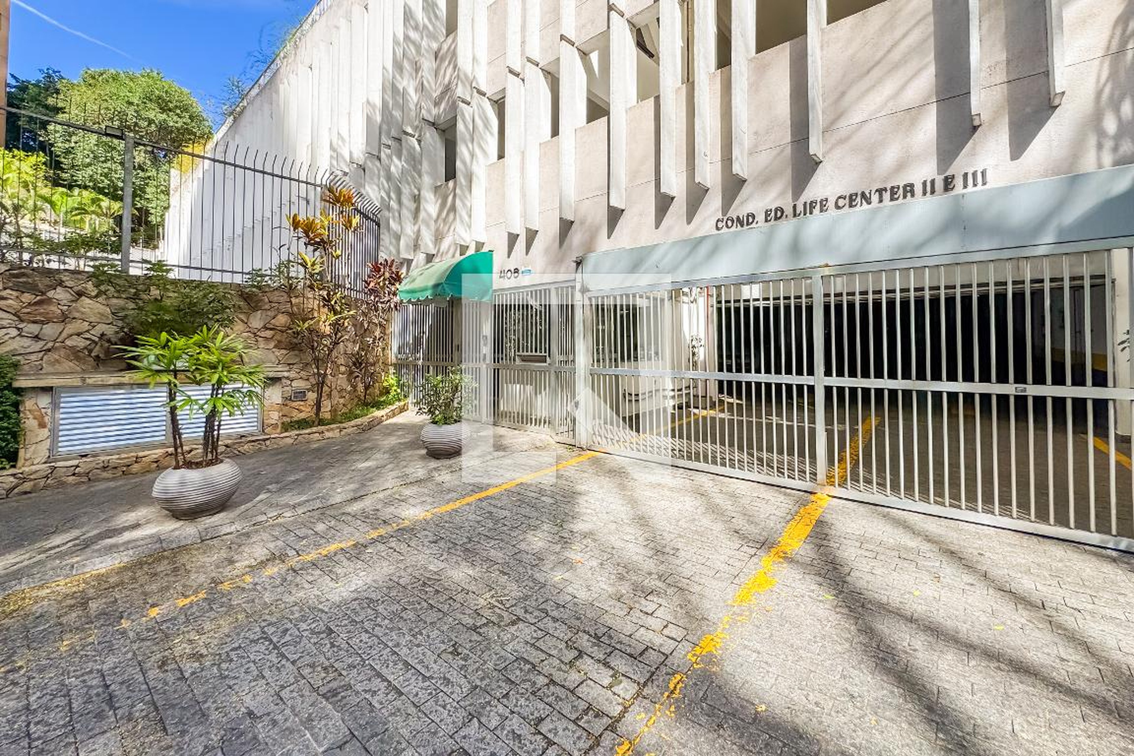 Fachada Condomínio Life Center