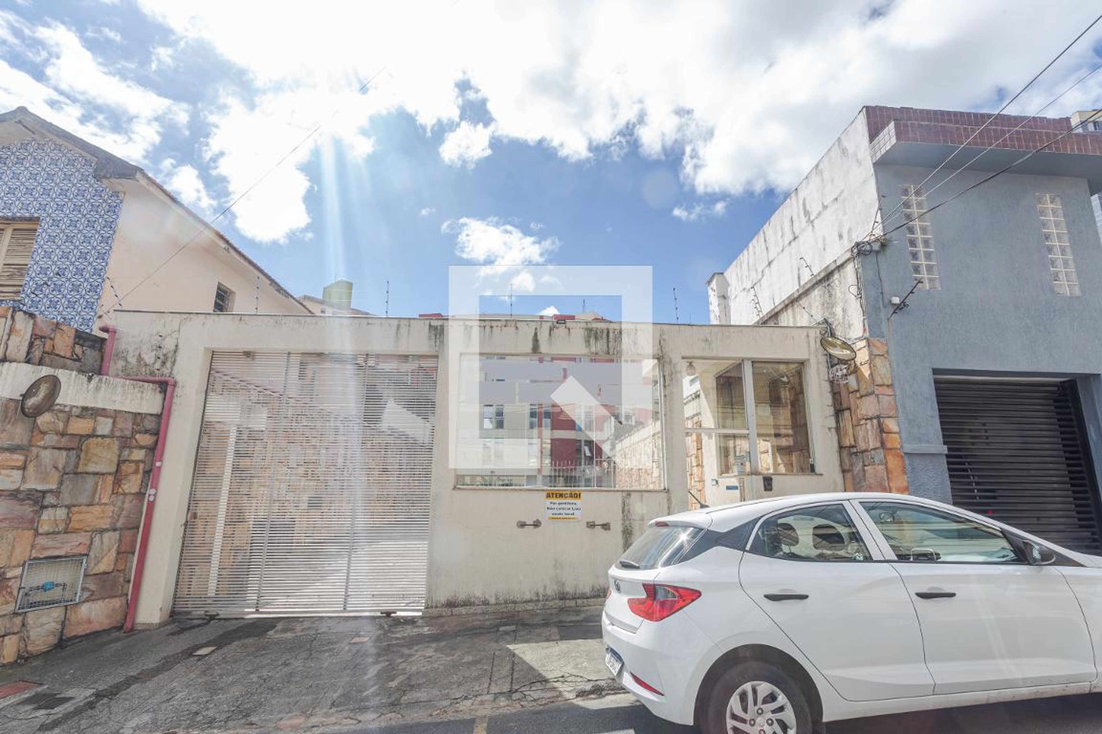 Fachada Condomínio Parque Residencial Floresta