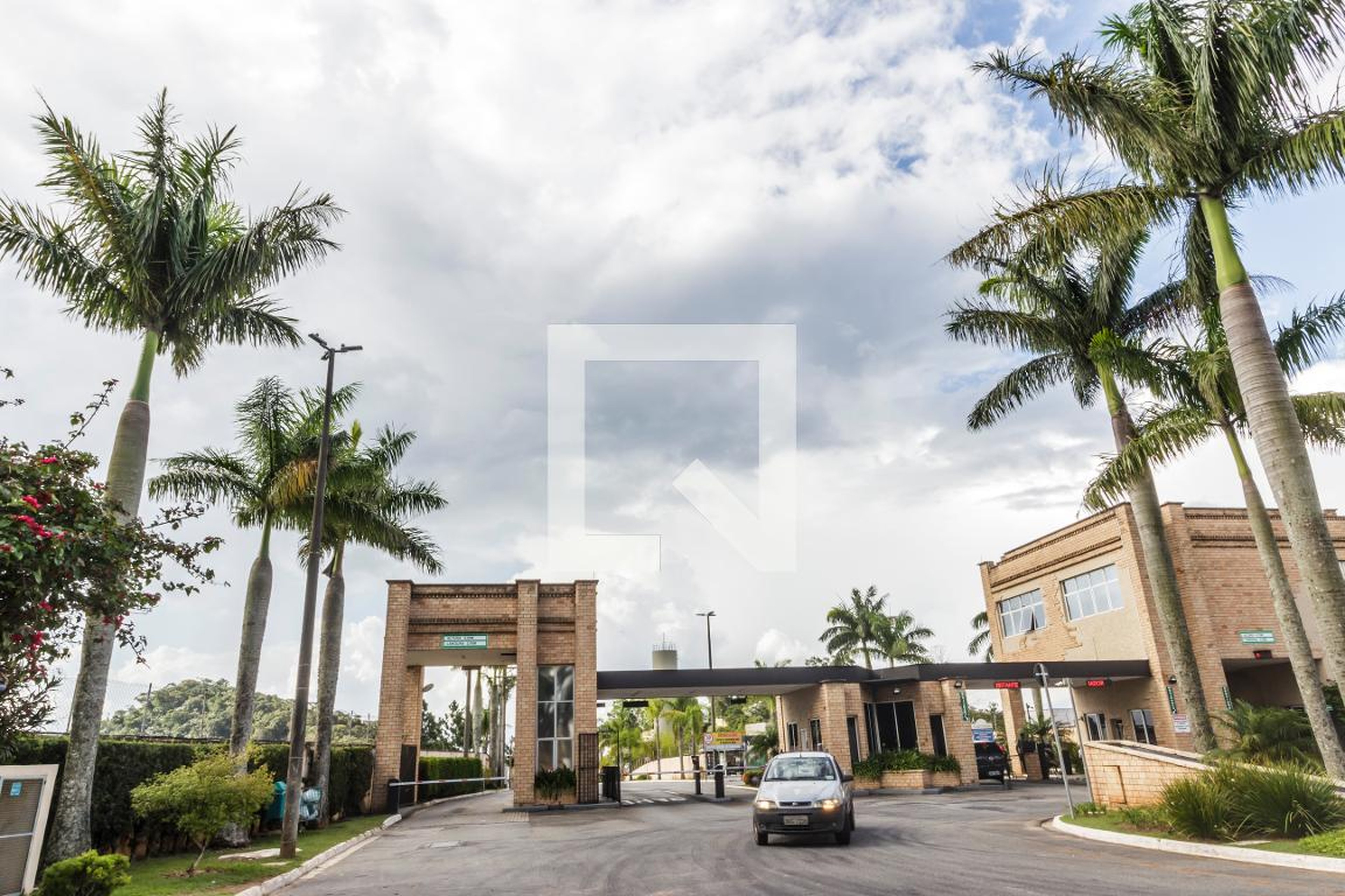 Fachada Condomínio em Alameda Valê do Itajaí, 515