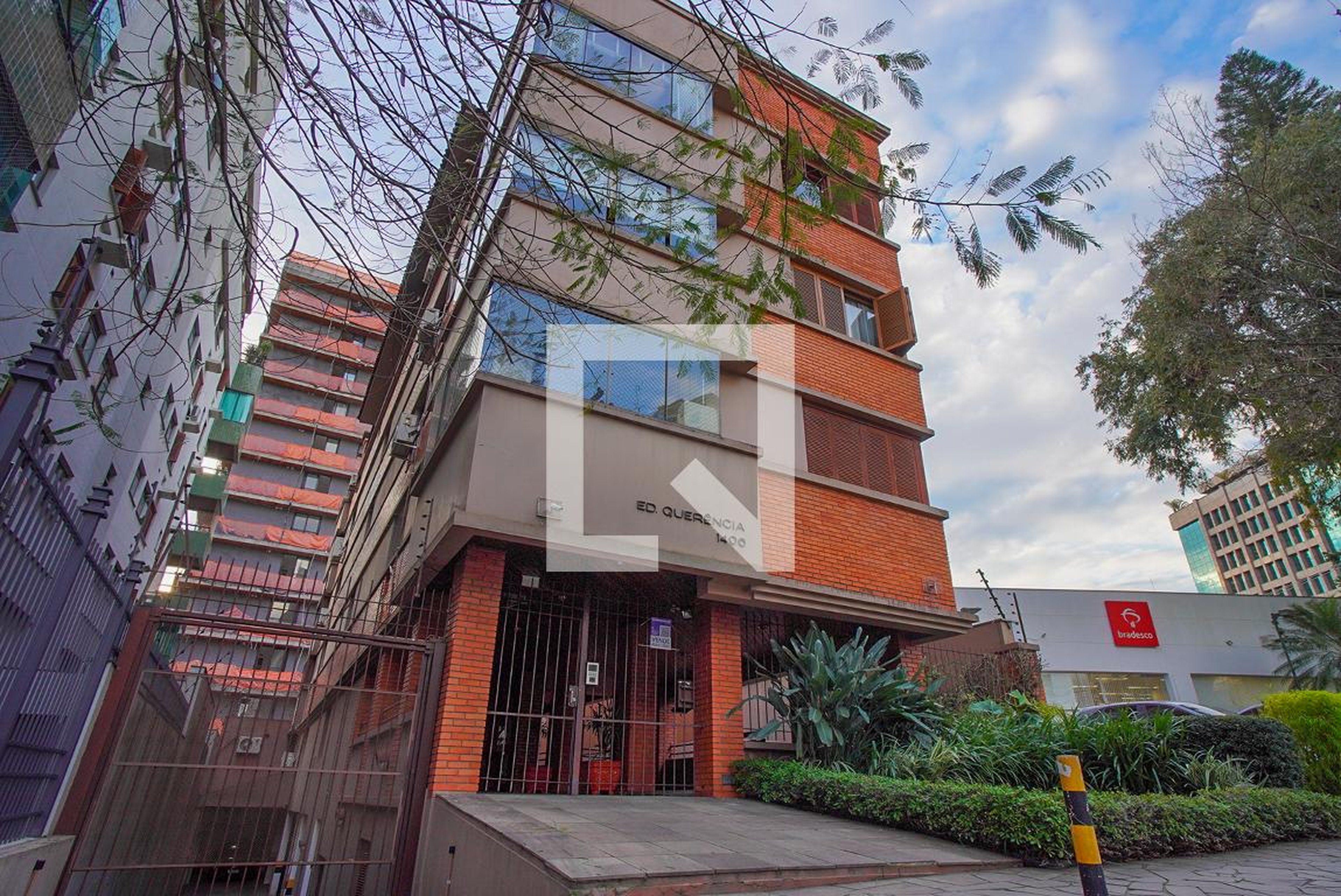 Fachada do Prédio Condomínio em Avenida Lageado, 501