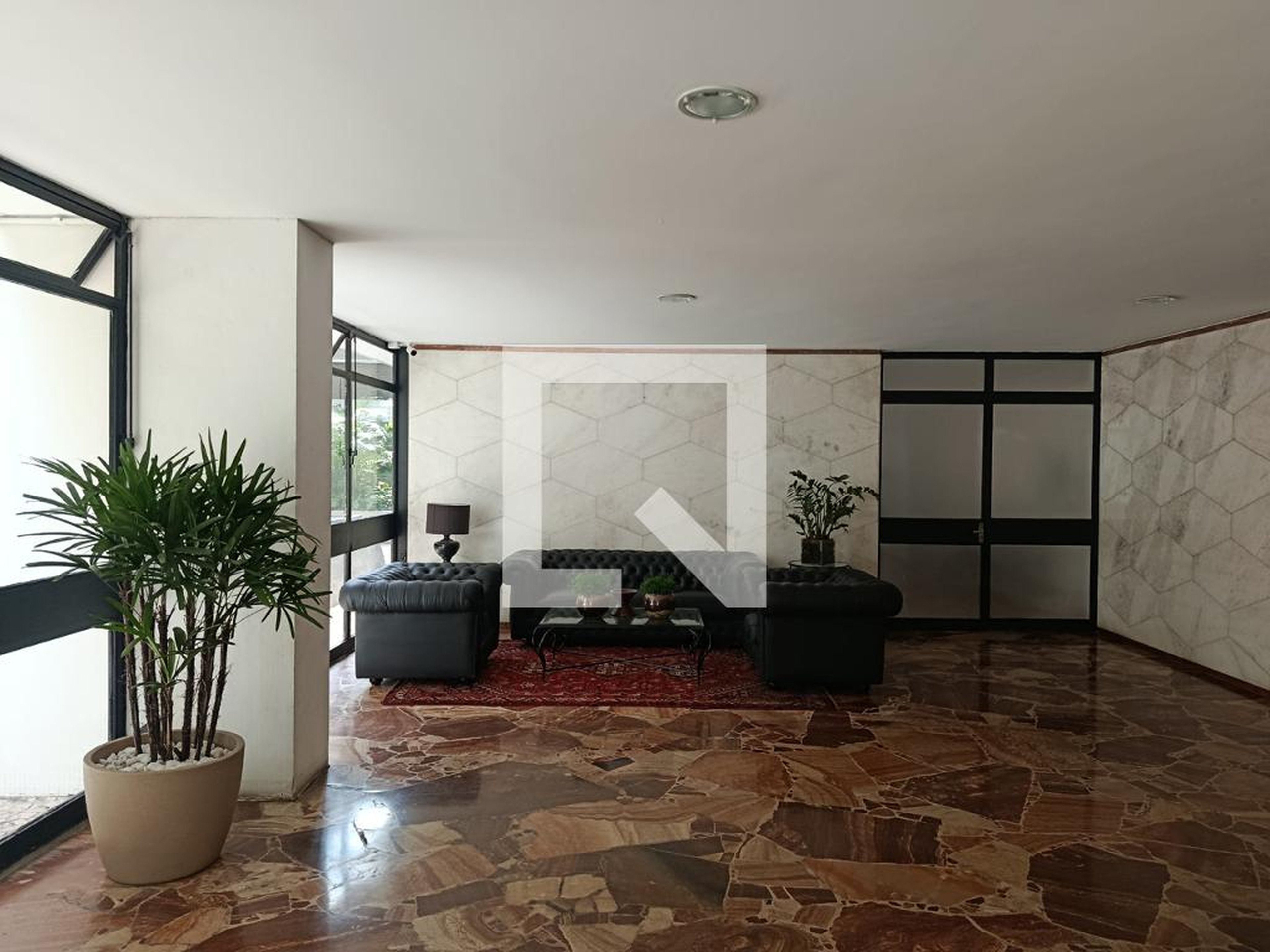 Hall de entrada - Ceci Peri