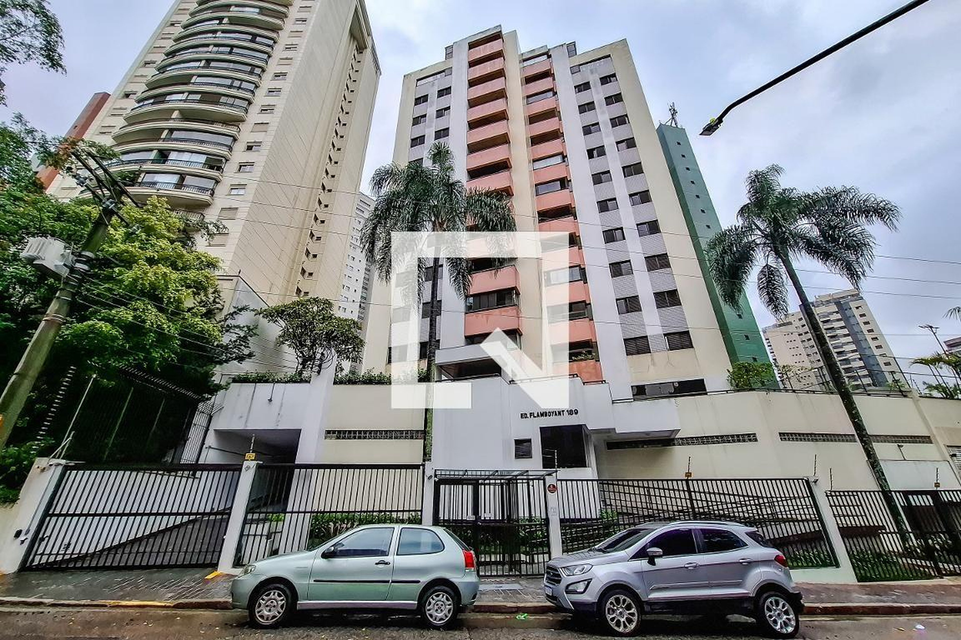 Fachada Edifício Flamboyant