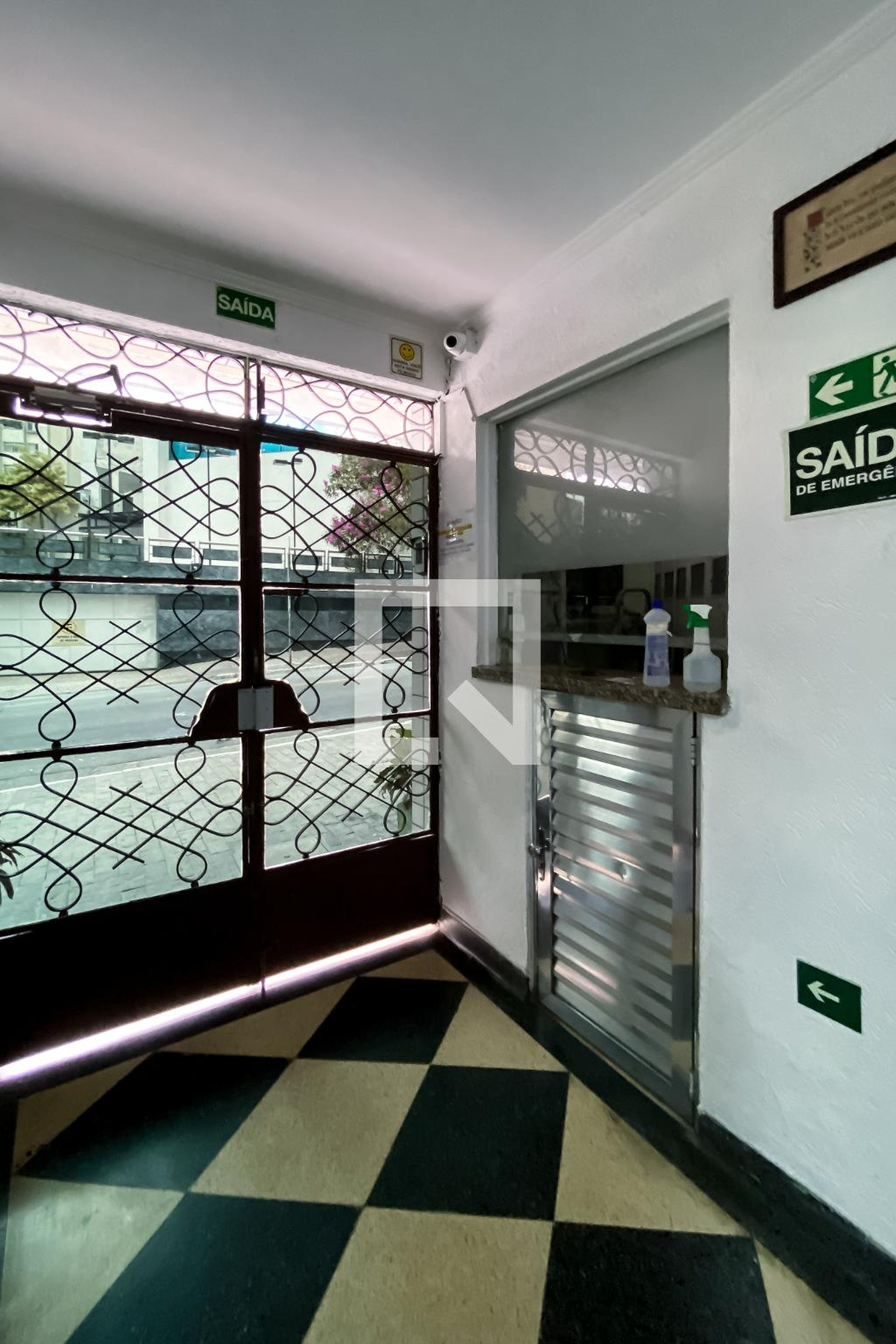 Hall Entrada - Antonio Luiz