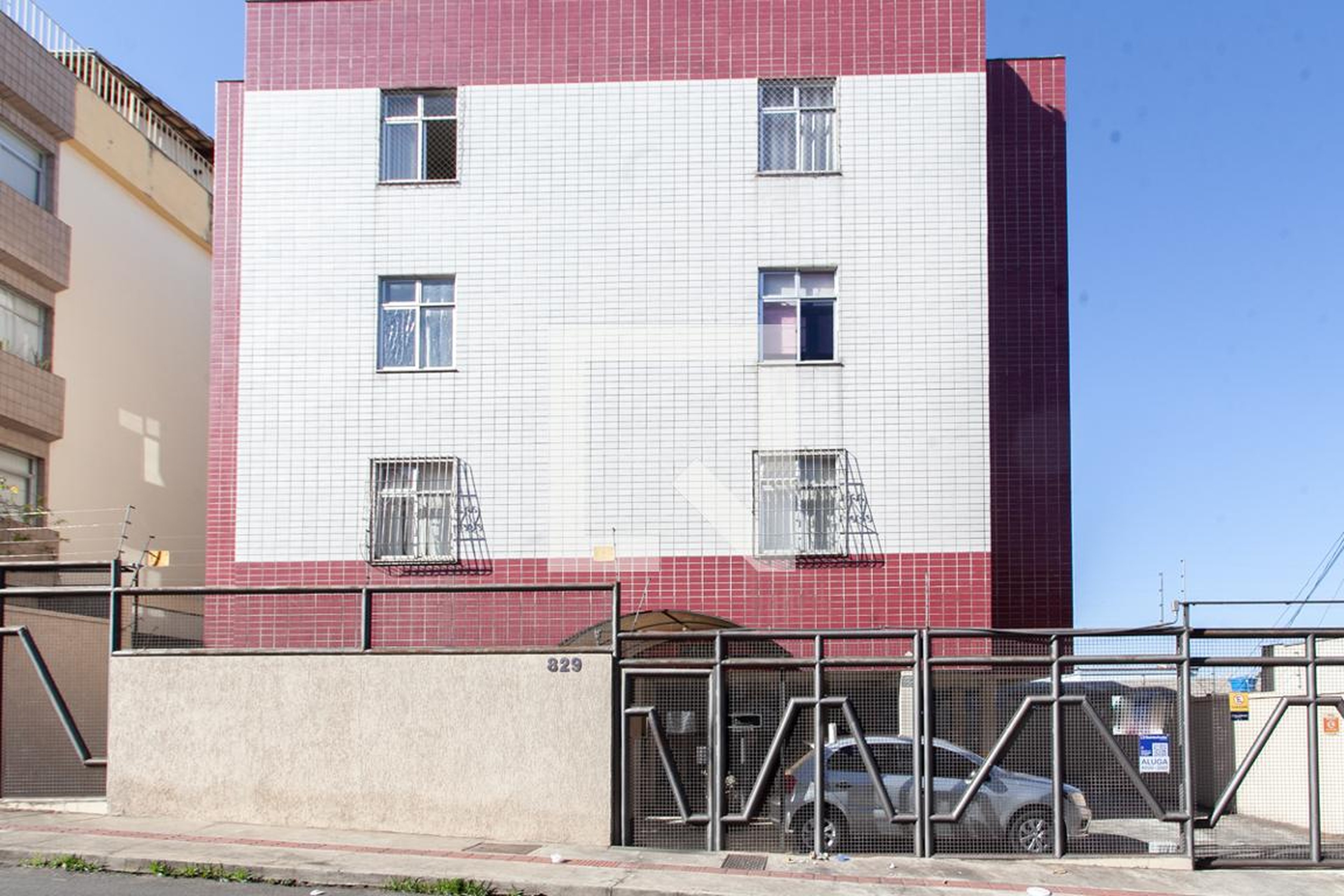 Fachada Condomínio em Rua Humaitá, 829