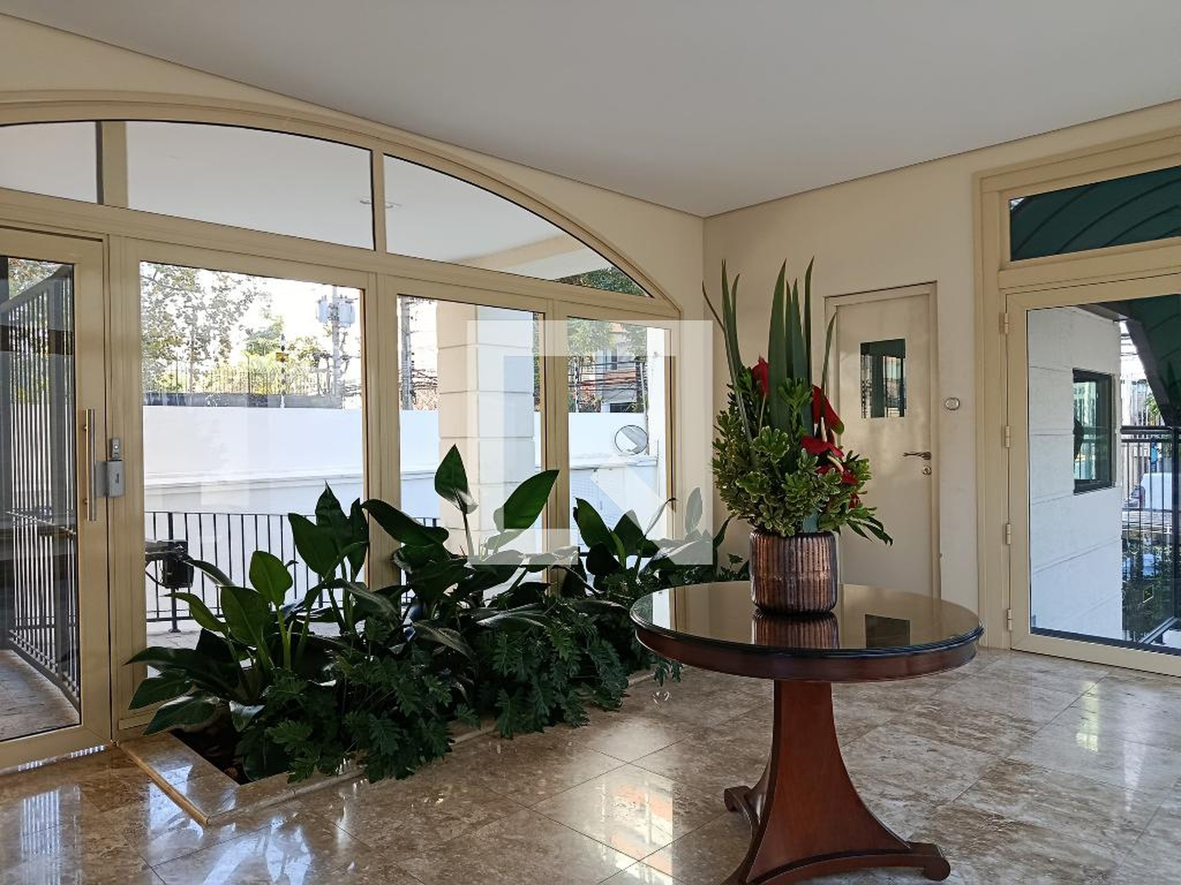 Hall de entrada - Edifício Marques de São João Del Rey