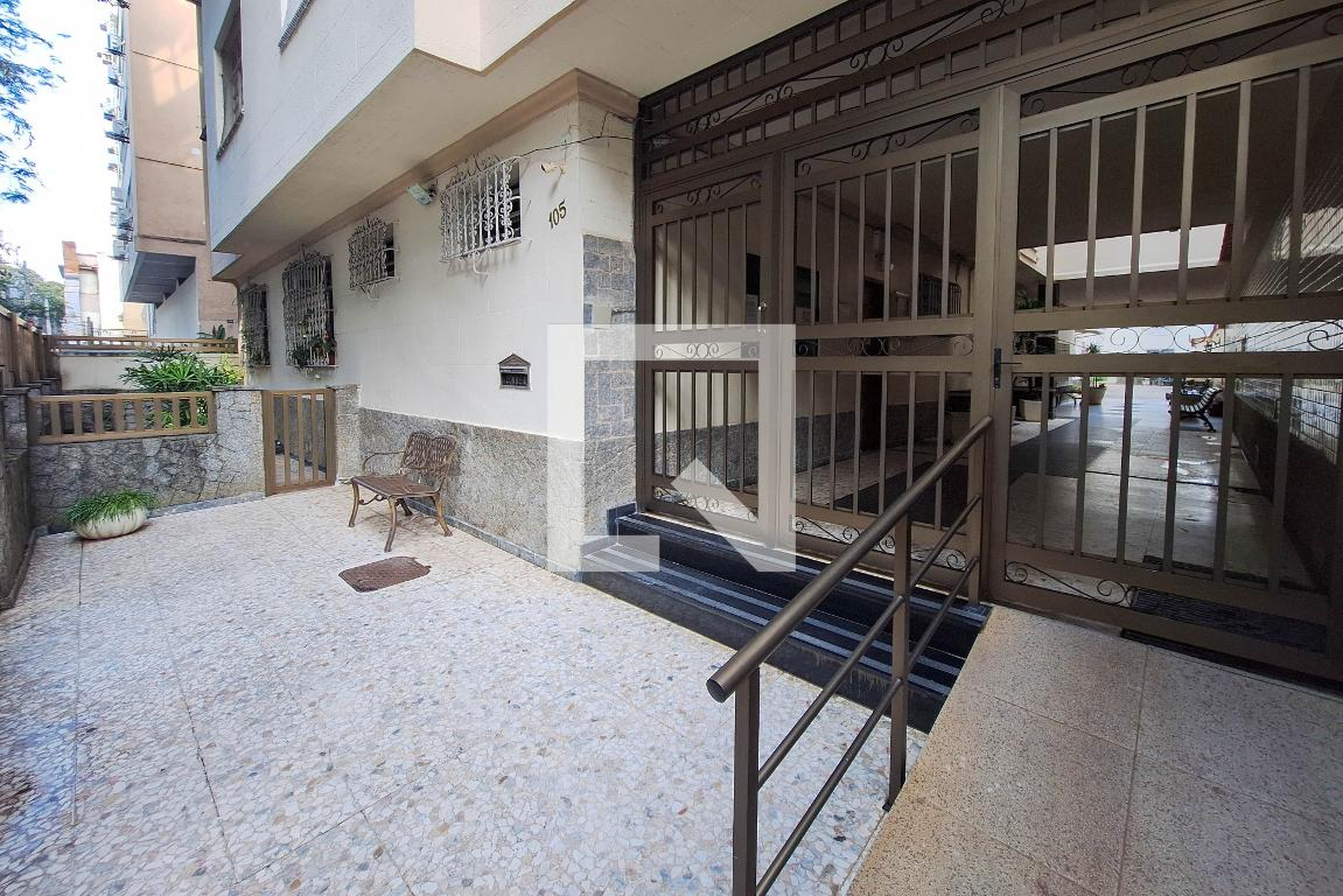 Hall de Entrada - Raphael Blanco Filho