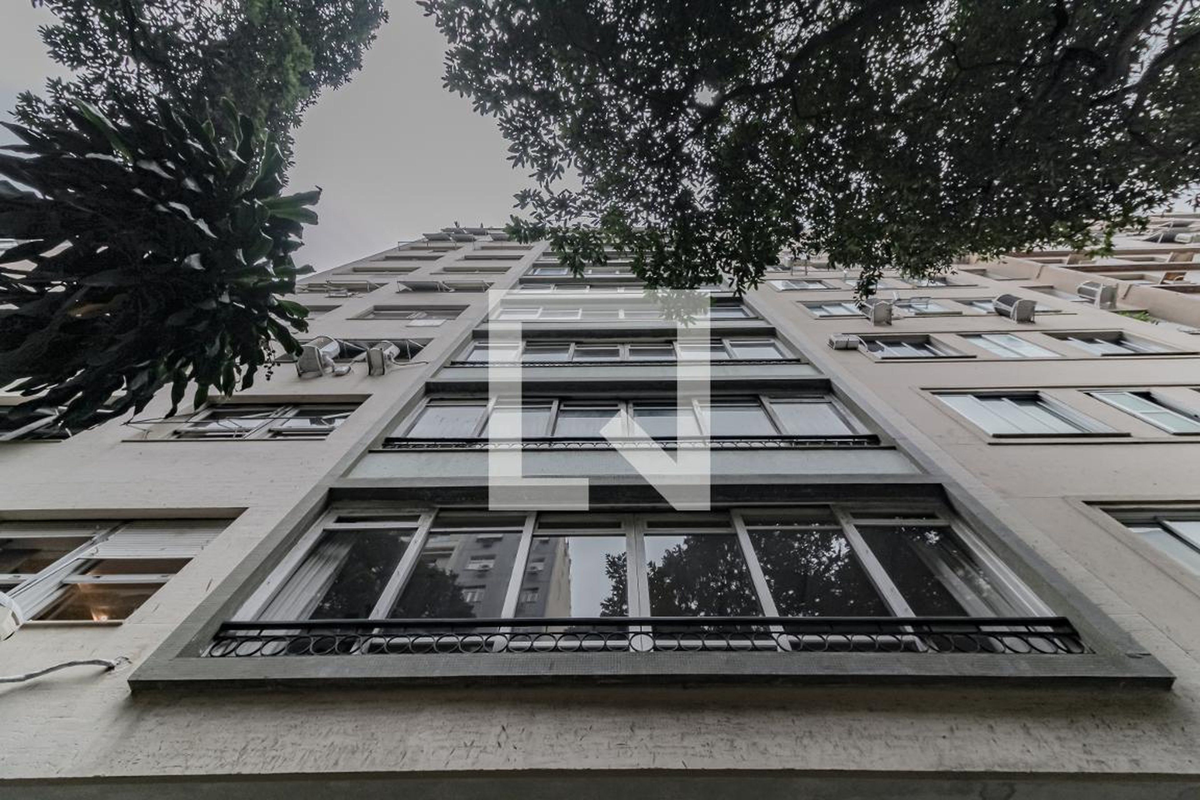 Fachada do Prédio Condomínio em Rua Júlio de Castilhos, 58