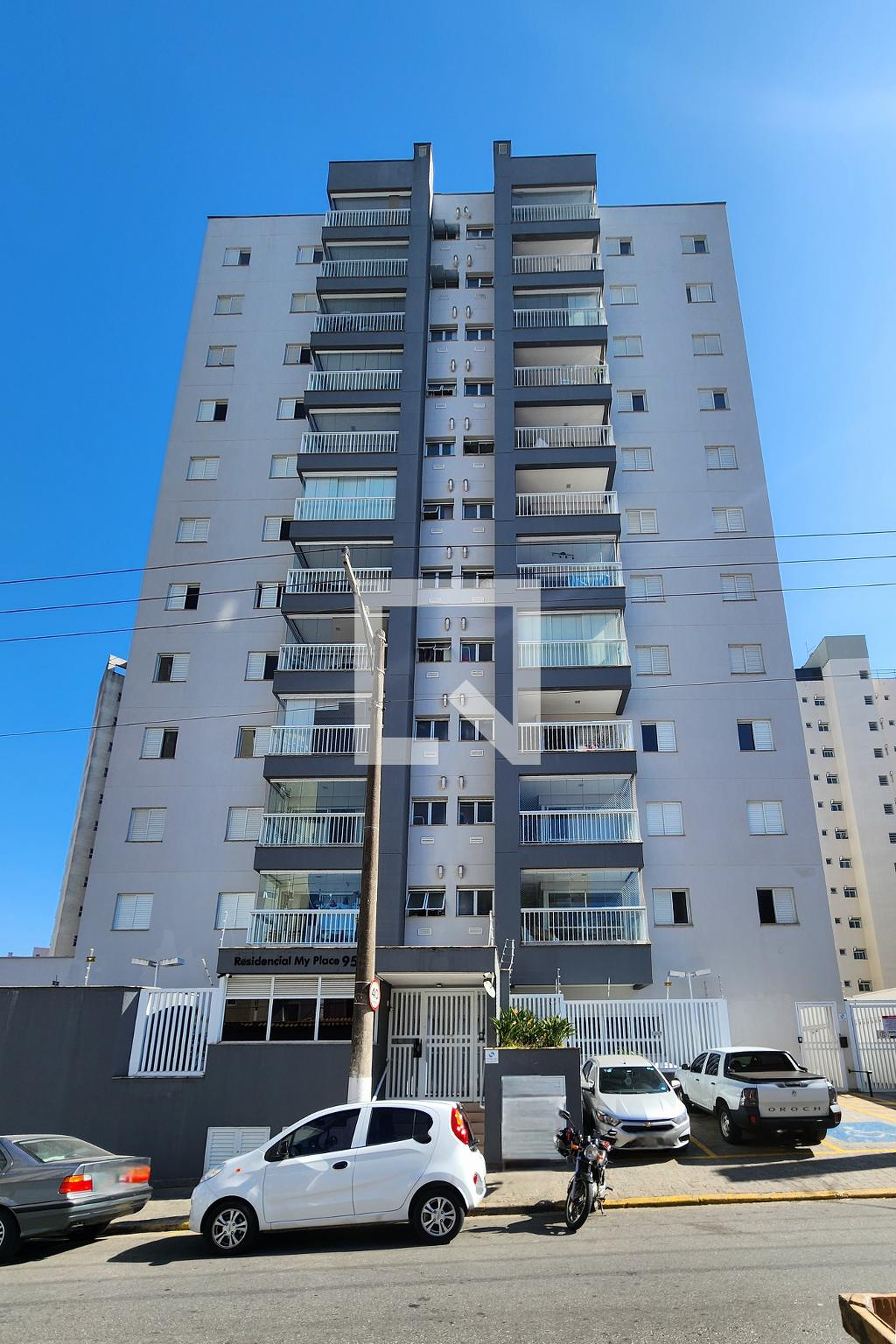 Fachada do Condomínio Condomínio My Place