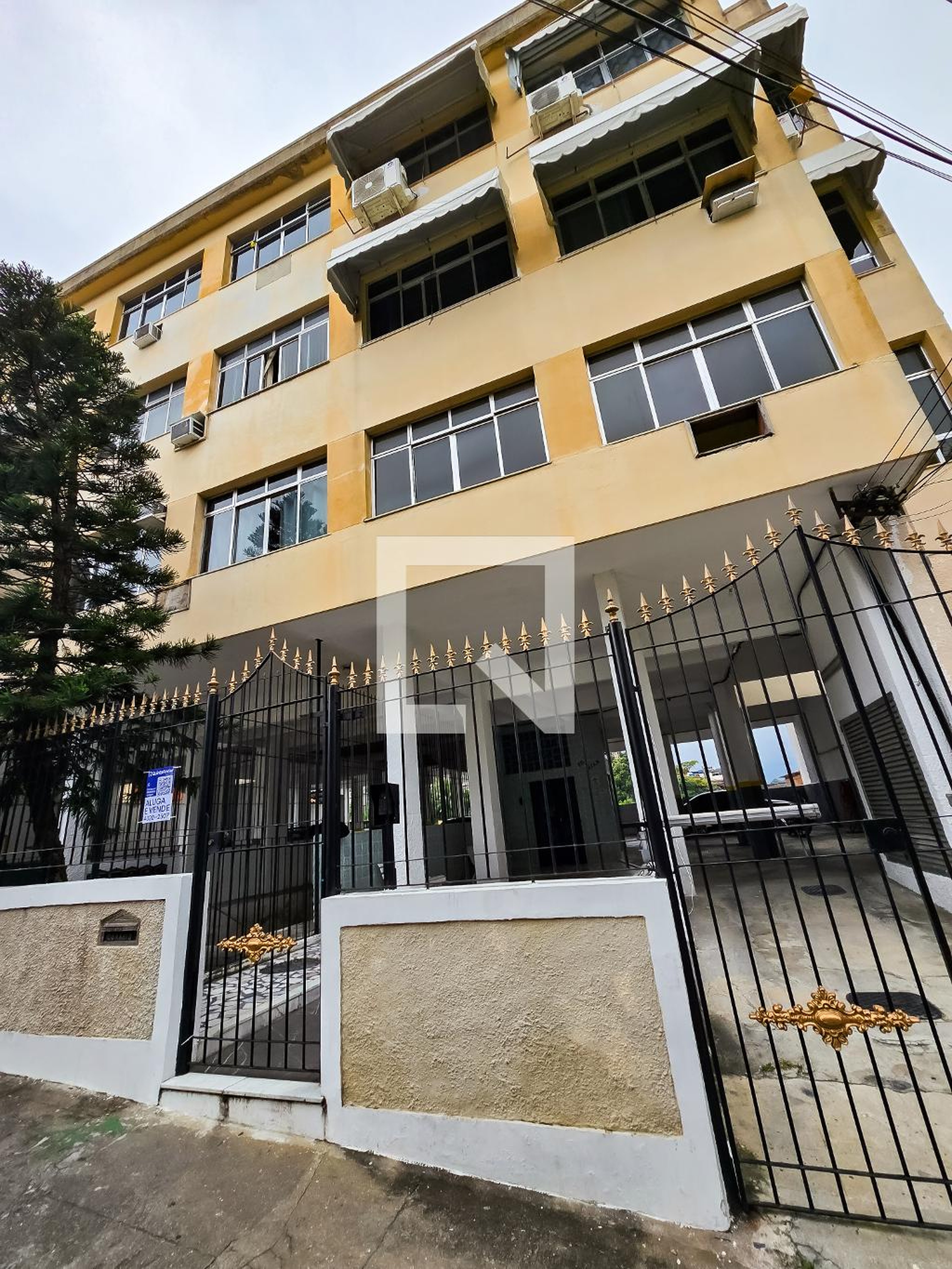 Fachada Edifício Rian