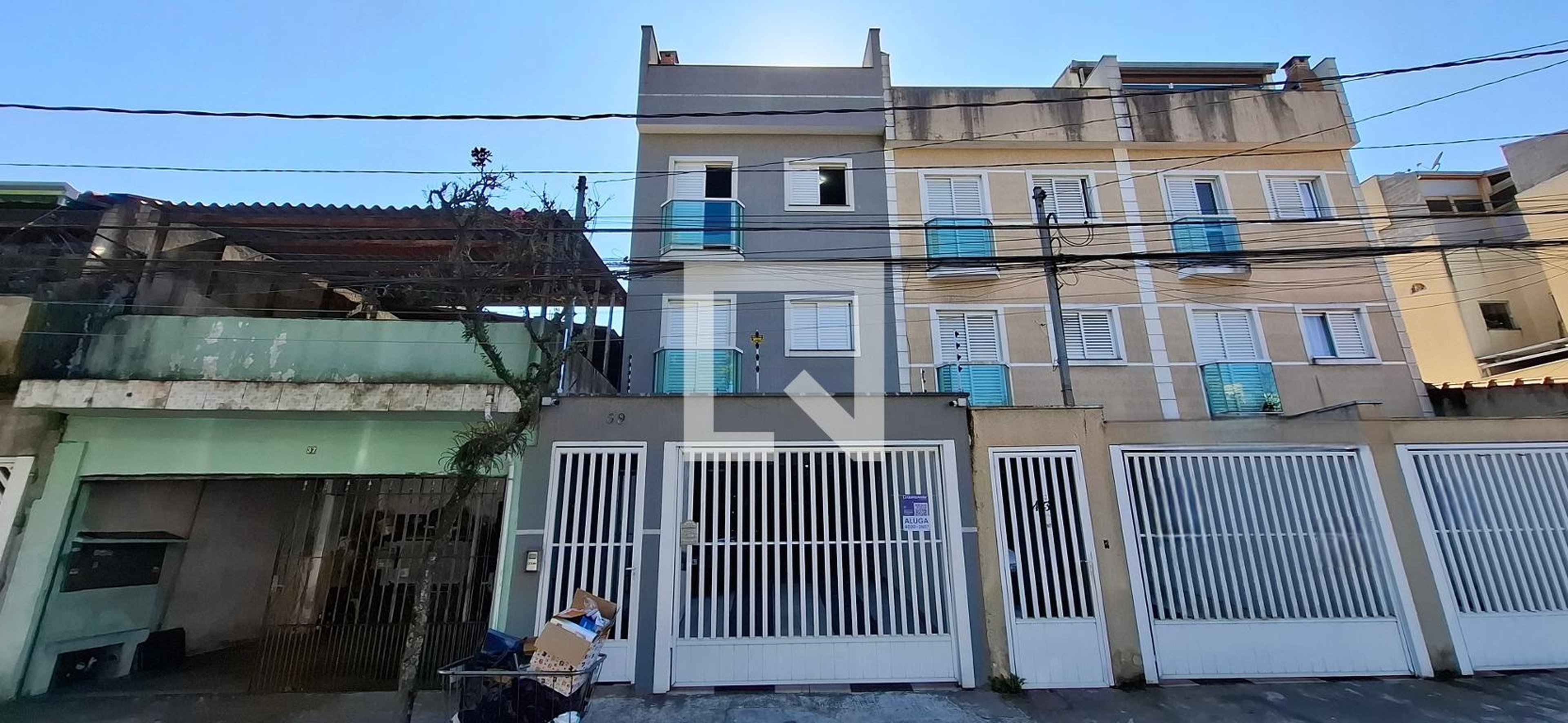 Fachada Condomínio em Avenida Maurício Zírlis, 39