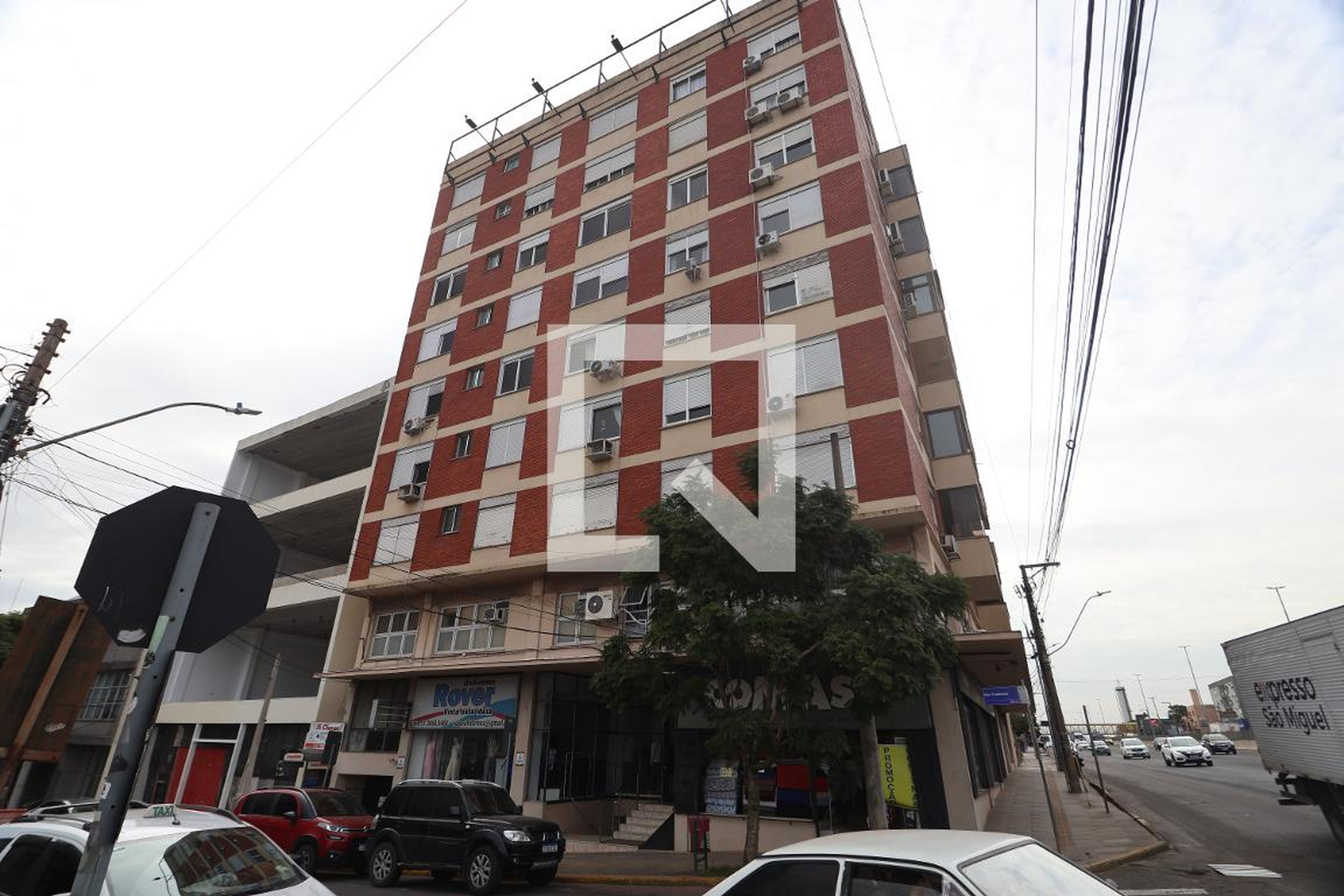 Fachada Edifício Alvorada