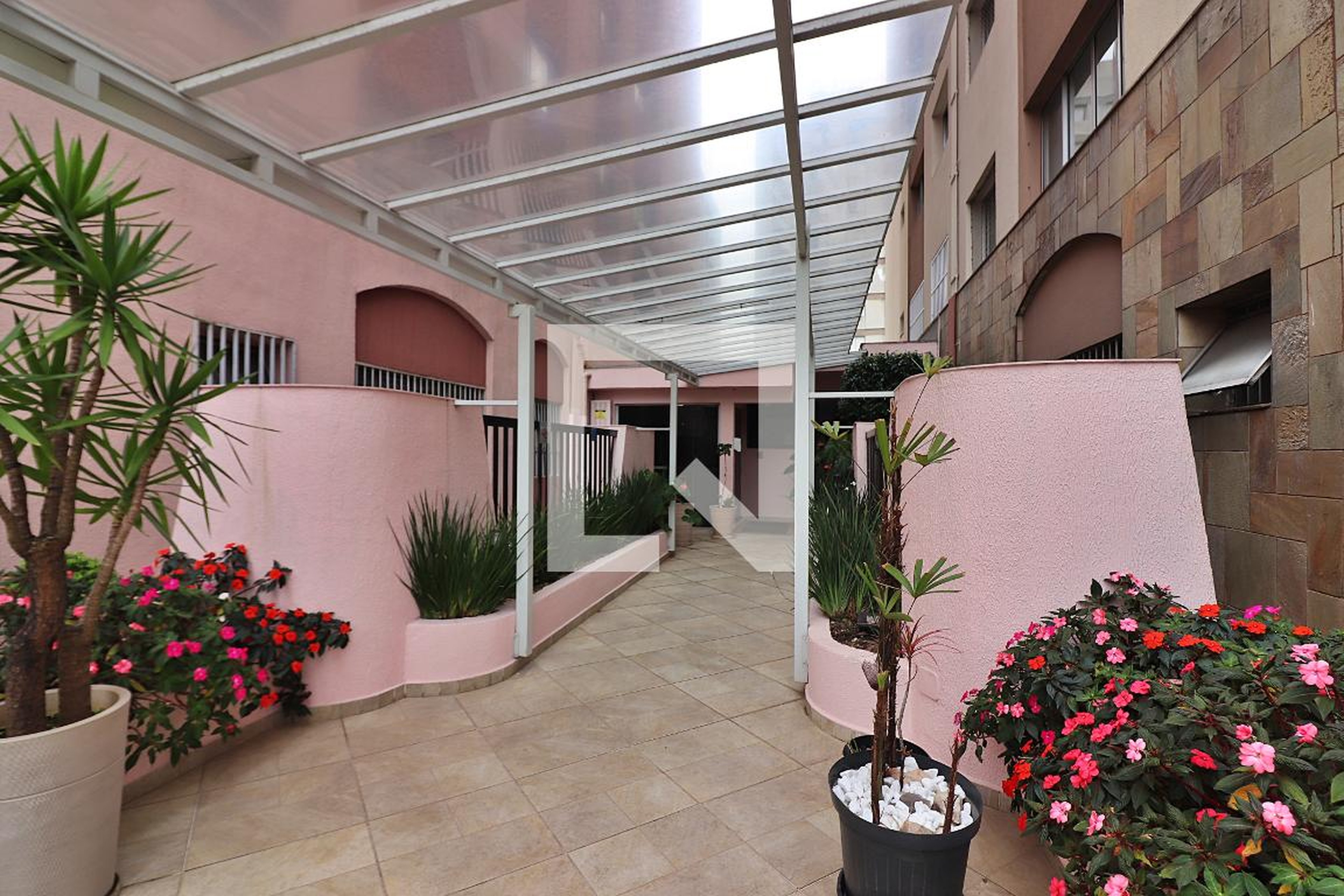 Área comum - de Lajes