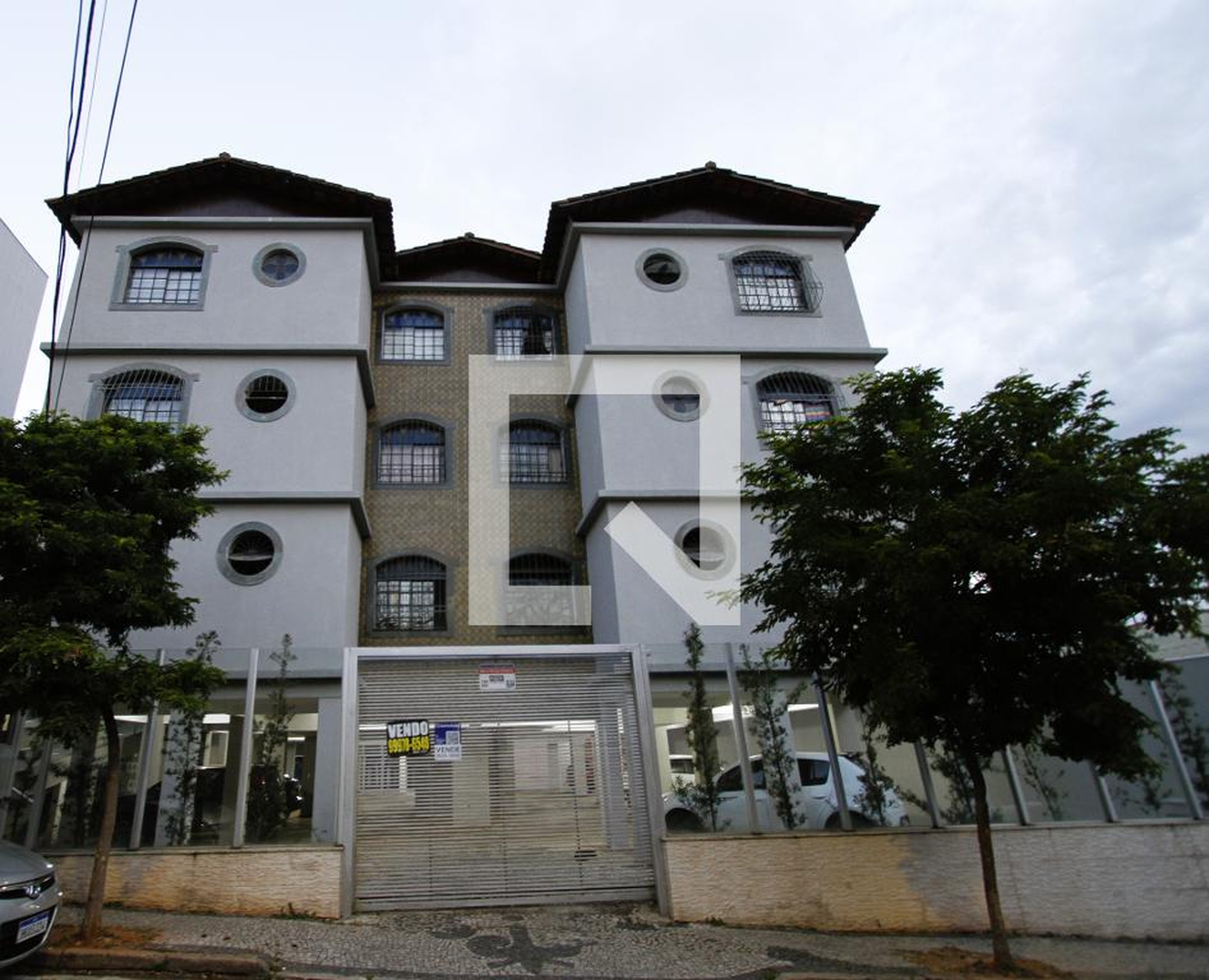 Fachada do Prédio Condomínio em Rua Conselheiro Saraíva, 403