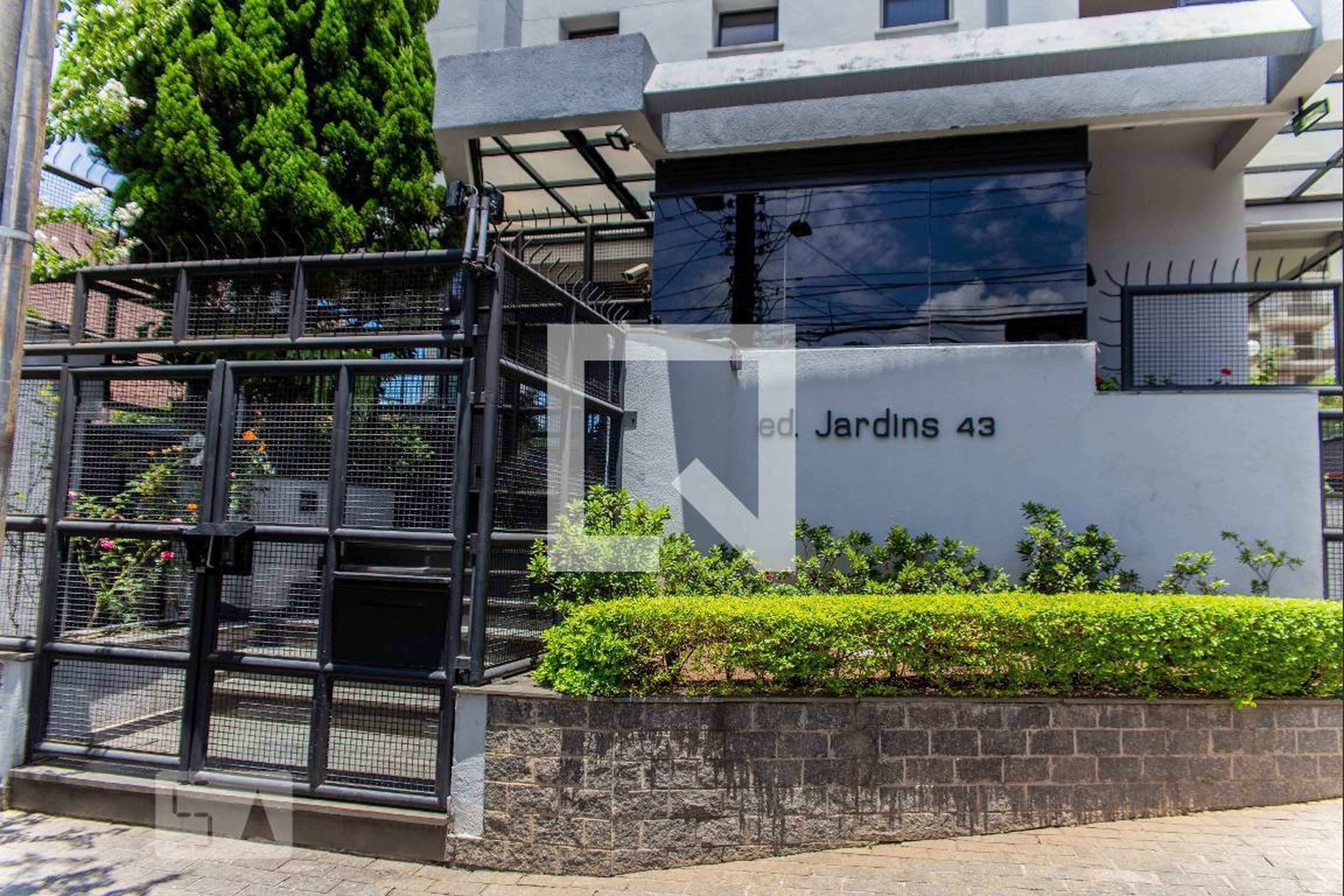 Fachada Edifício Jardins