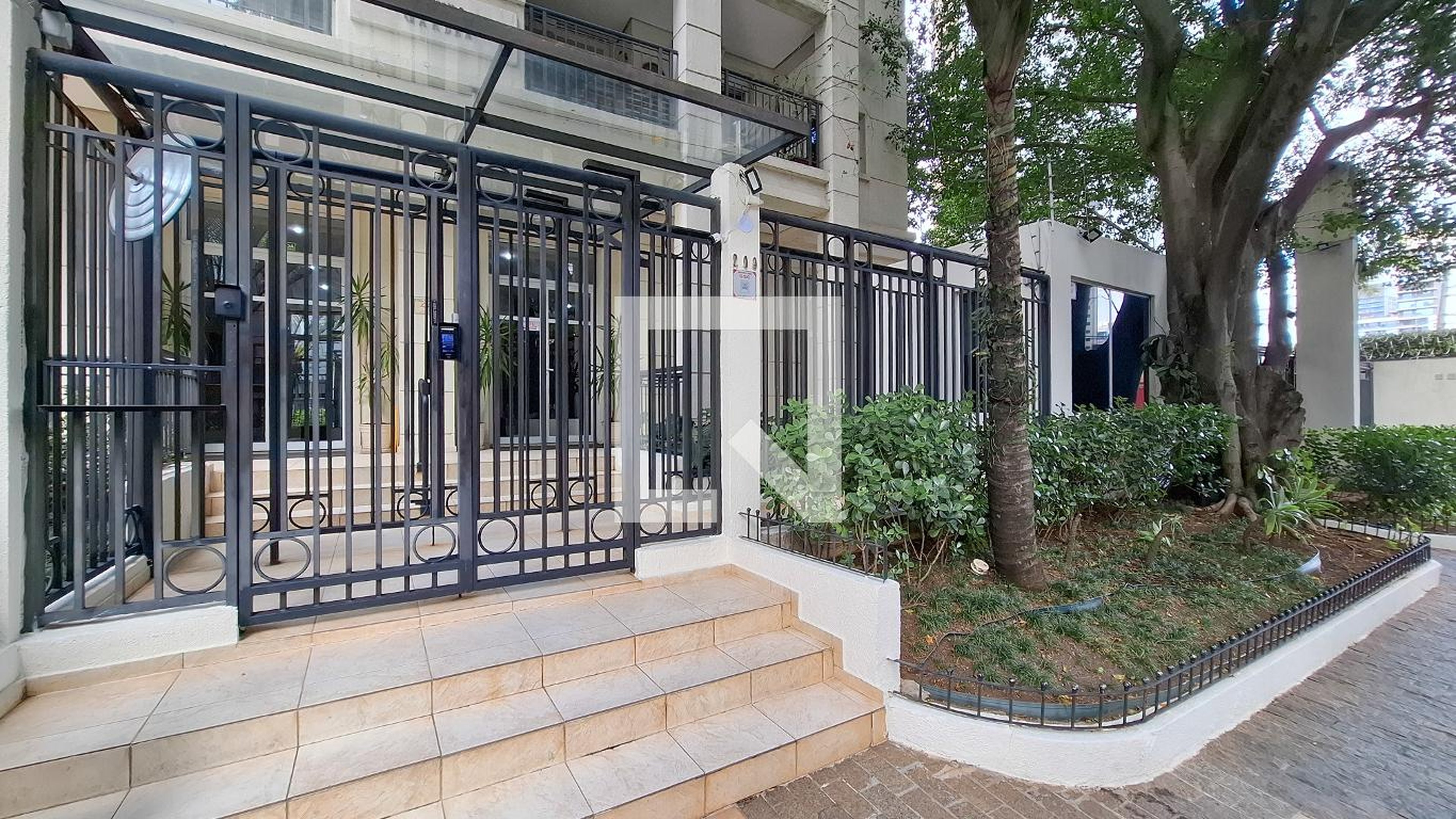 Fachada do Prédio Condomínio Living Garden