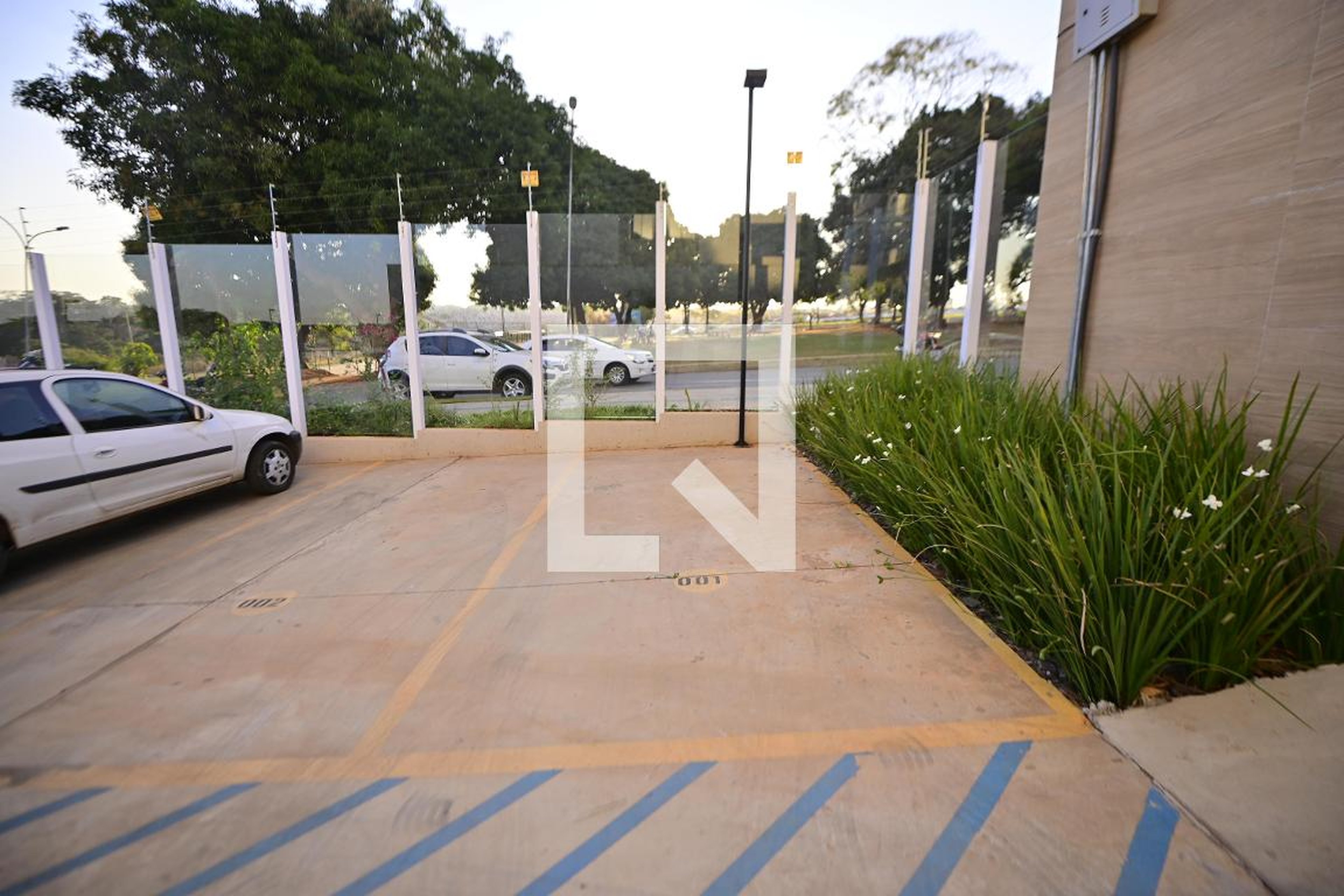 Fachada Condomínio Borges Landeiro Modernidad