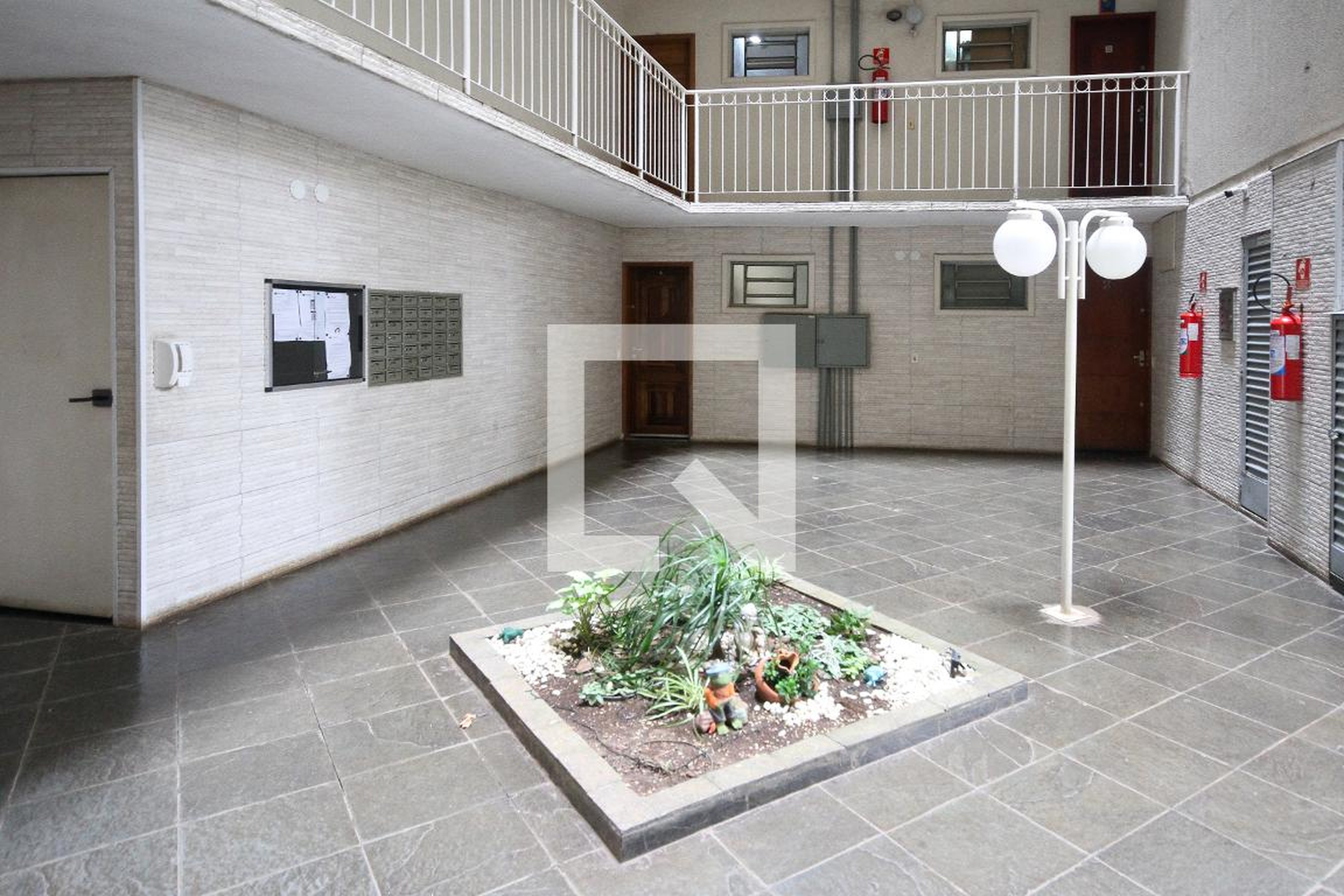 Hall - Pateo Picasso