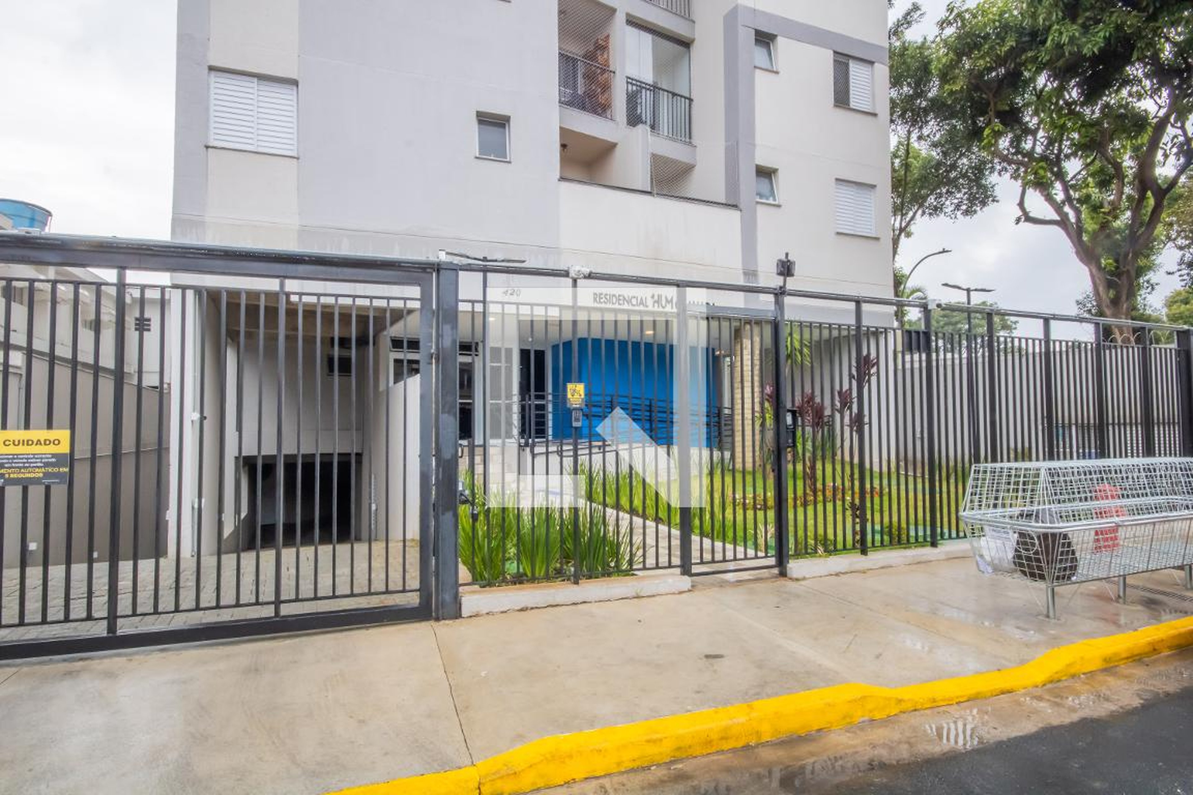 Fachada Residencial Um Granada