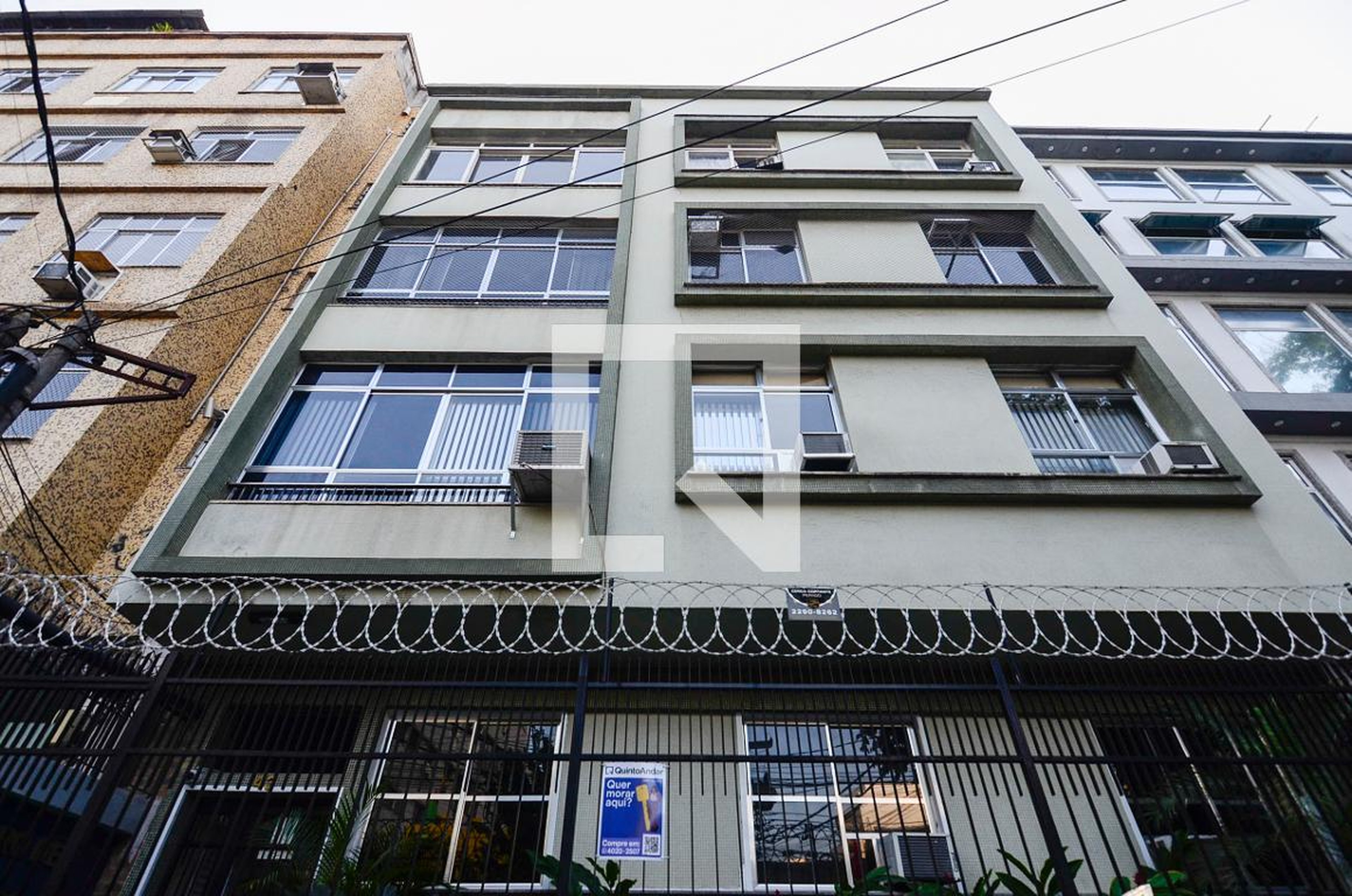 Fachada Edifício Isidro de Figueiredo