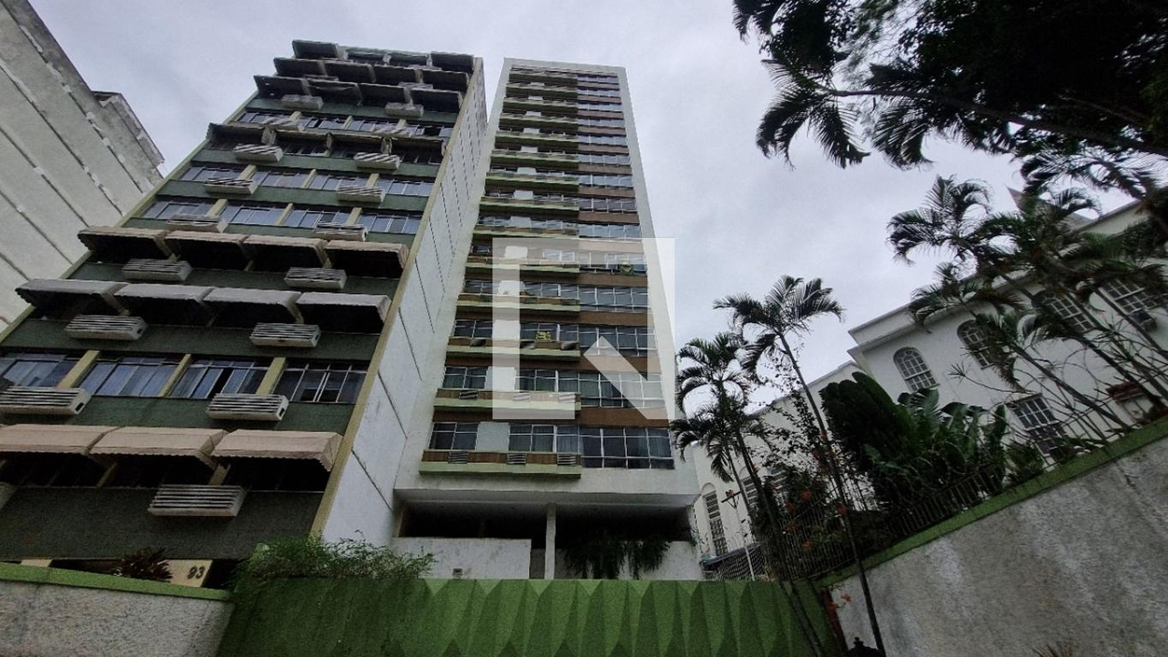 Fachada Edifício Tour Fontainebleau