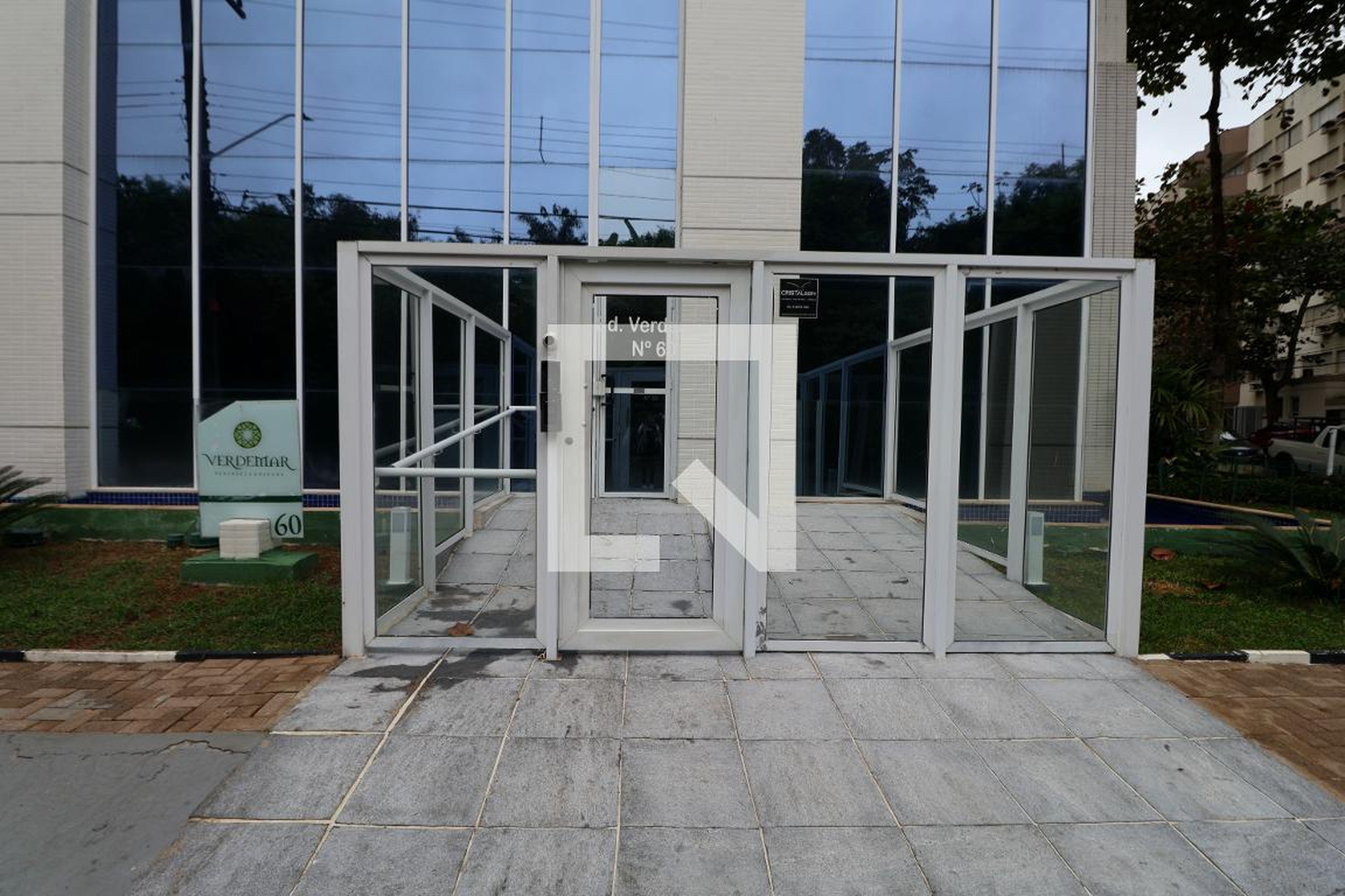 Fachada Condomínio em Caminho das Tartarugas, 160