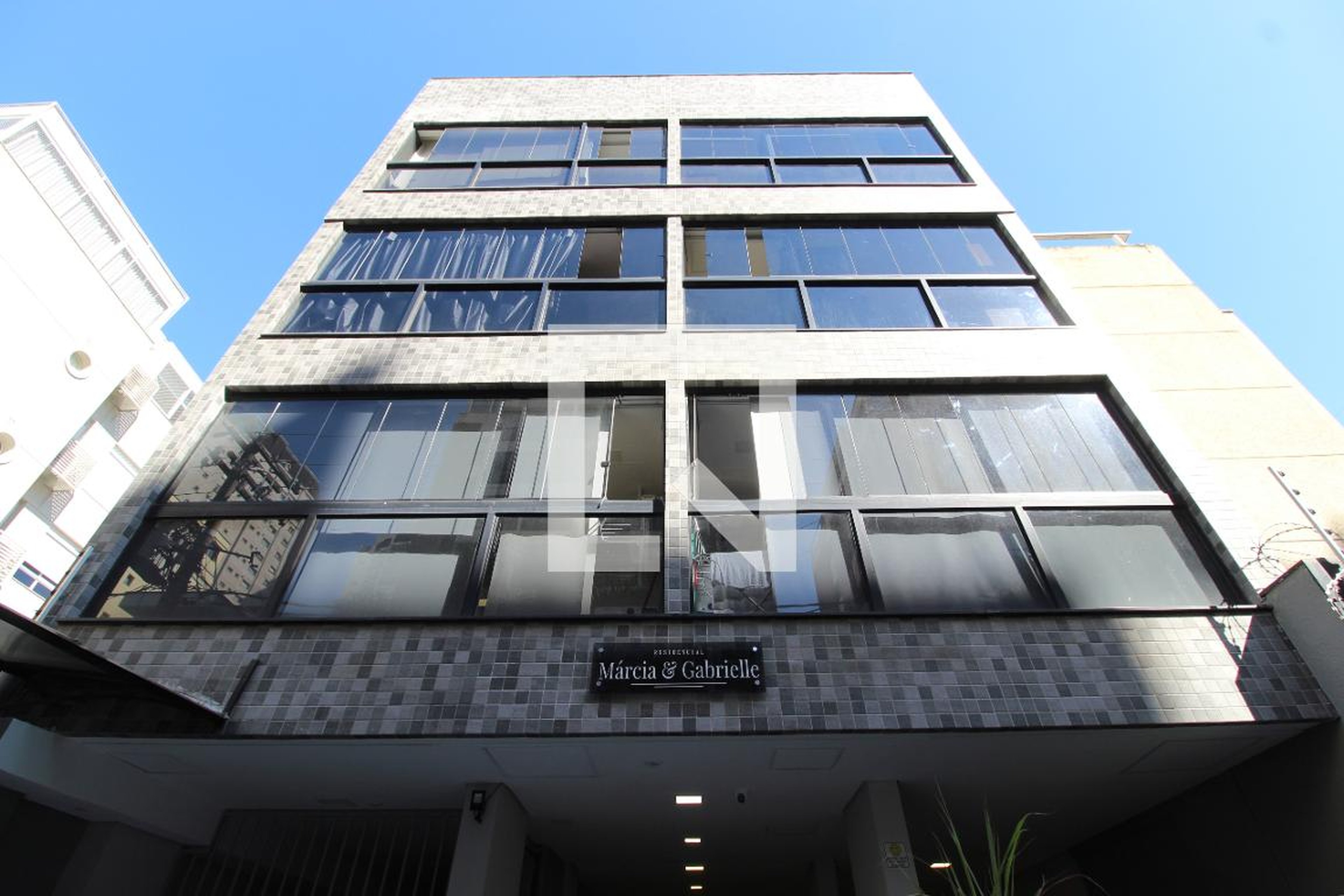 Fachada do Prédio Condomínio Márcia e Gabrielle