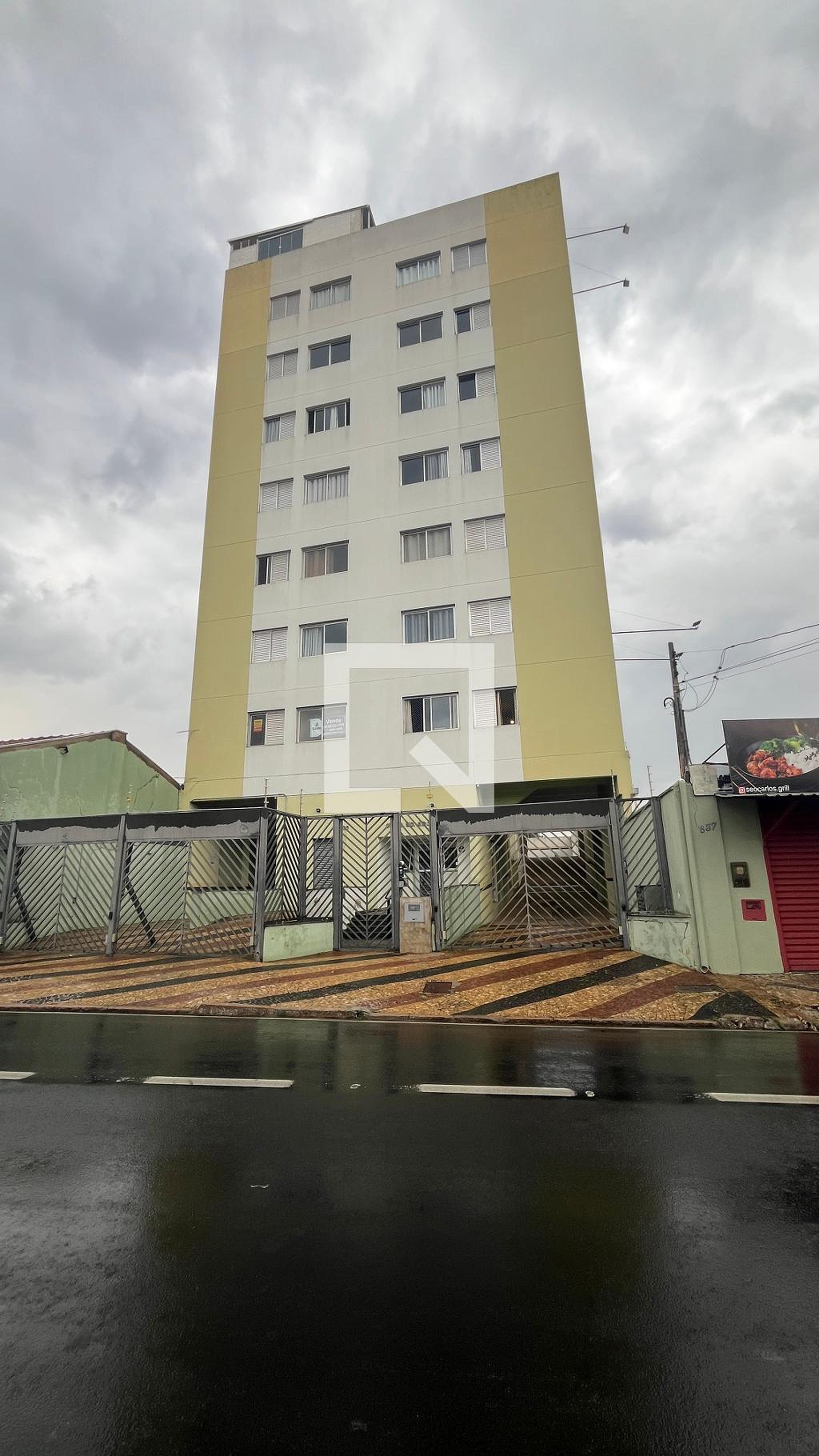 Fachada Condomínio em Rua da Abolição, 823