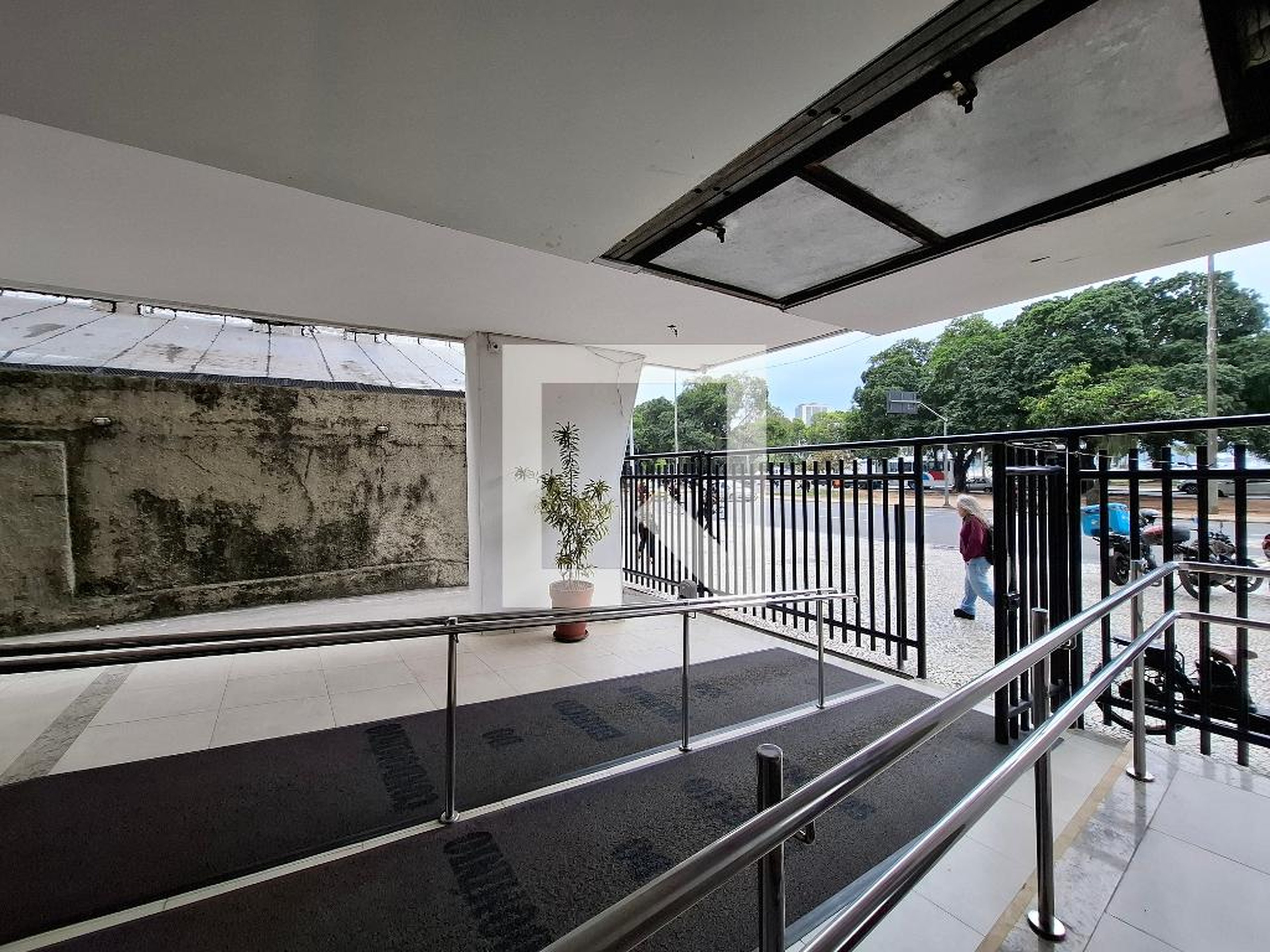 Entrada - Edifício Solymar