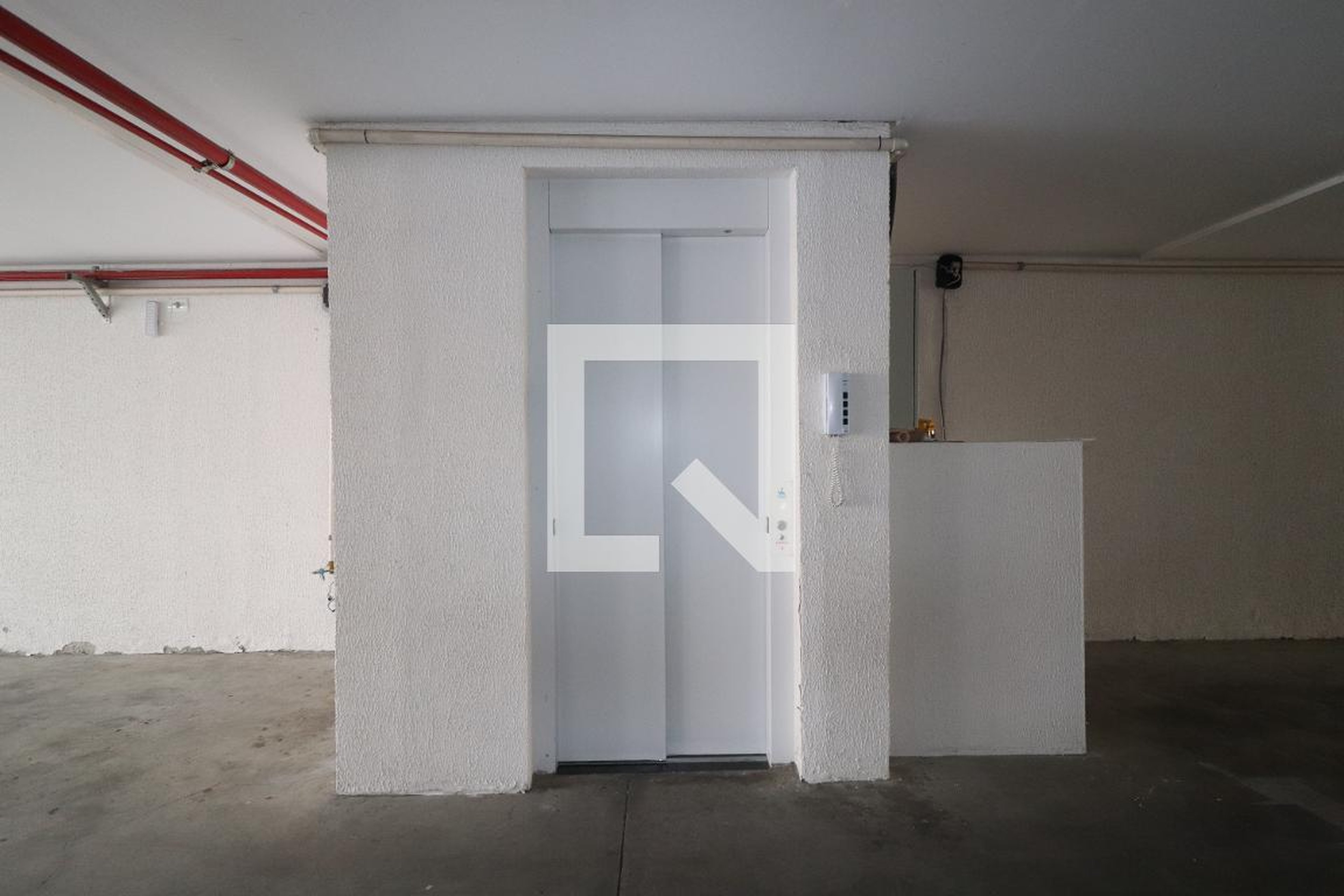 Elevador Condomínio em Rua Marília, 235