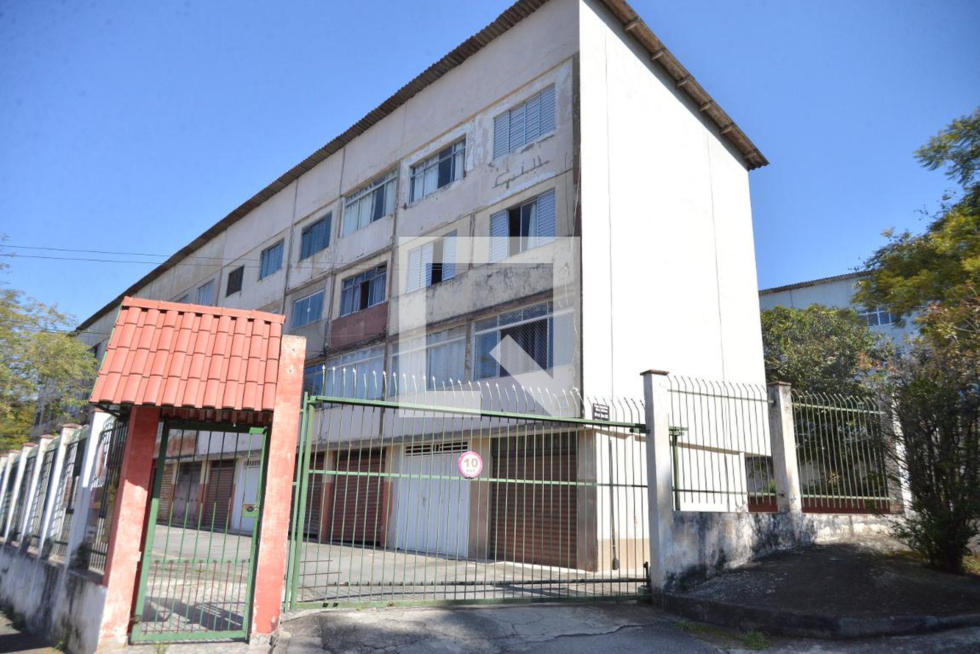 Fachada do Prédio Condomínio em Rua Princesa Maria da Glória, 58