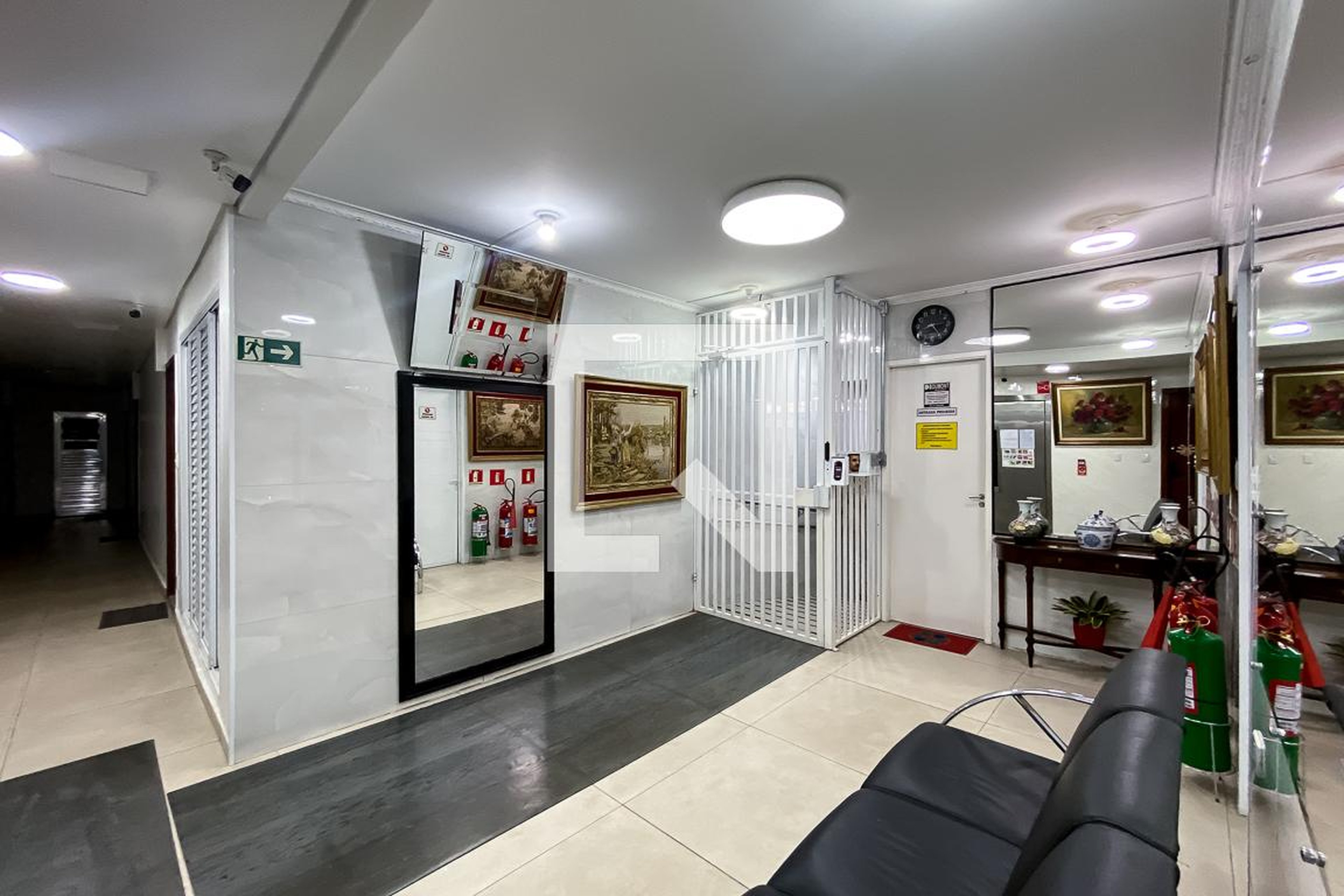 Hall Entrada - Edifício Lancaster