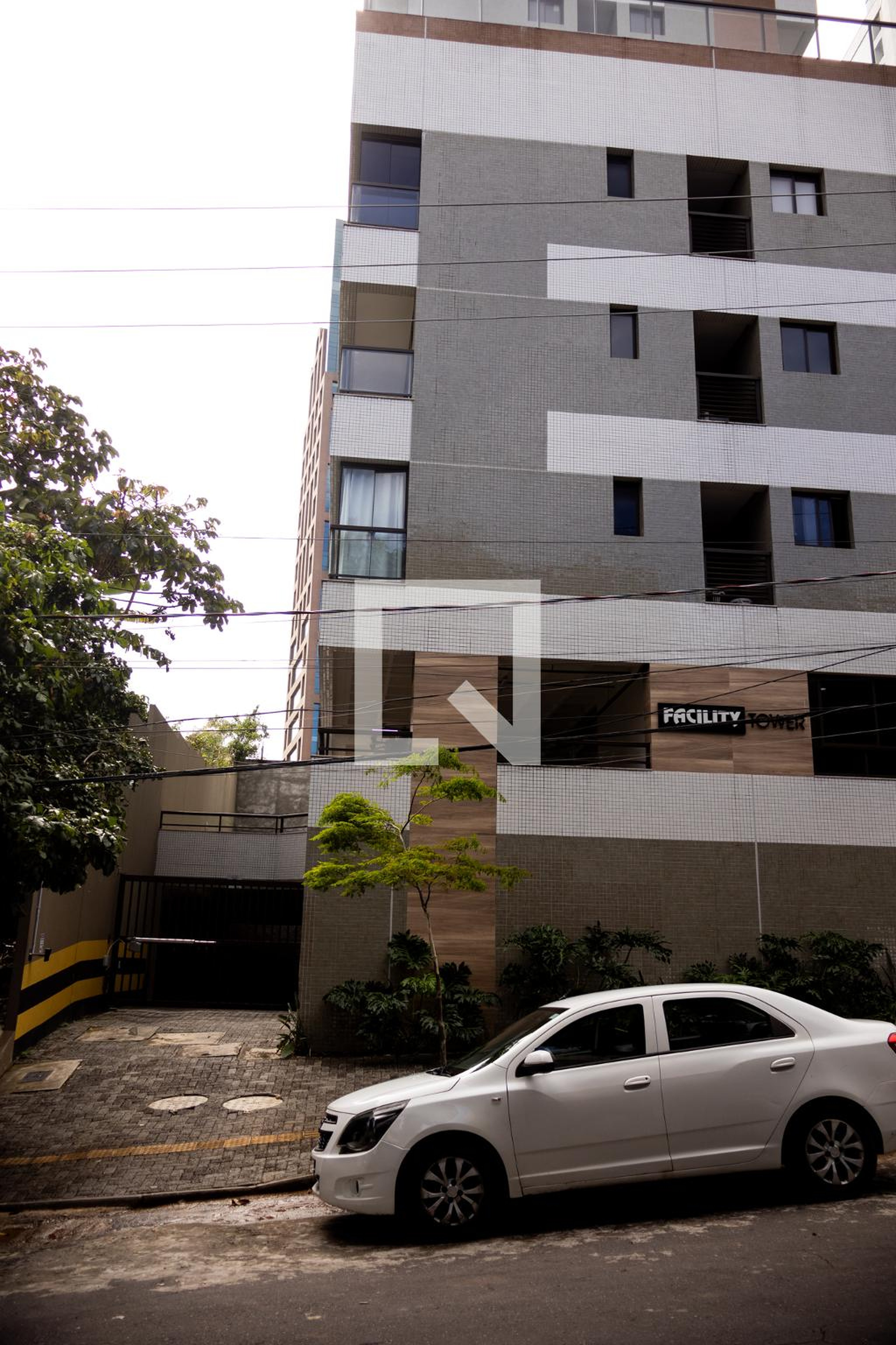 Fachada do Prédio Condomínio em Alameda das Mongubas, 86