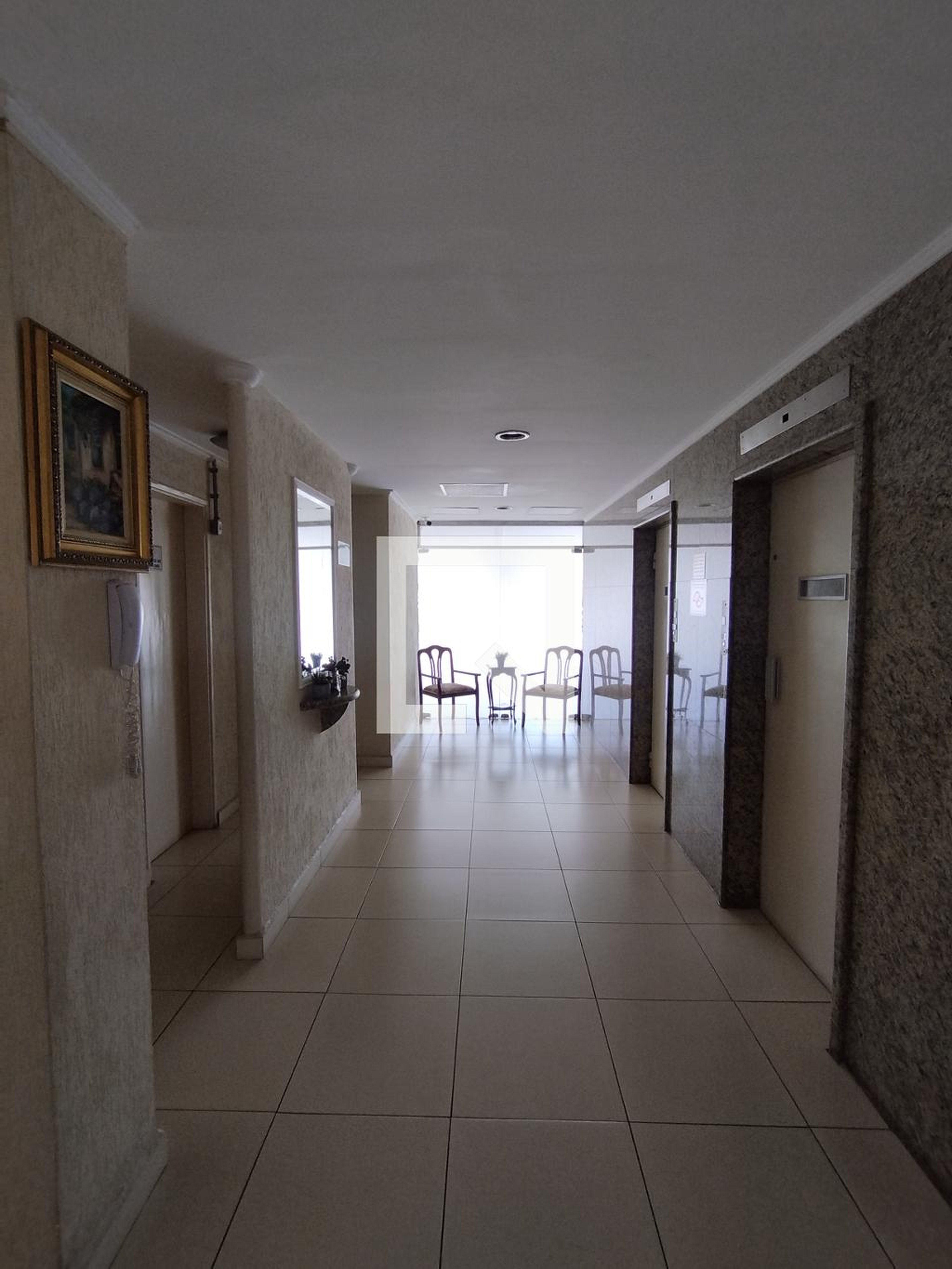 Hall de entrada - Edifício Residencial dos Álamos