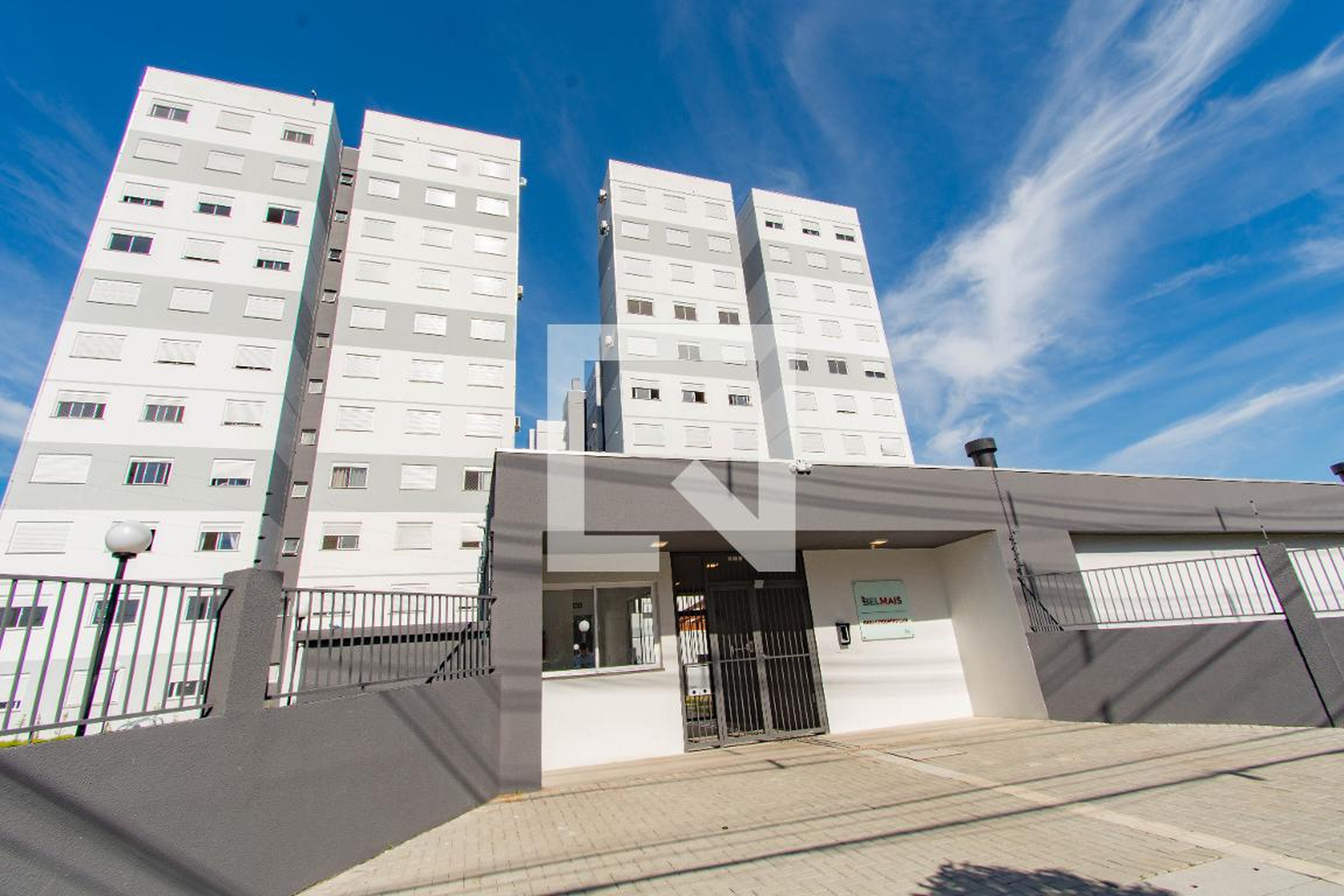 Fachada Condomínio Belmais Igara Club