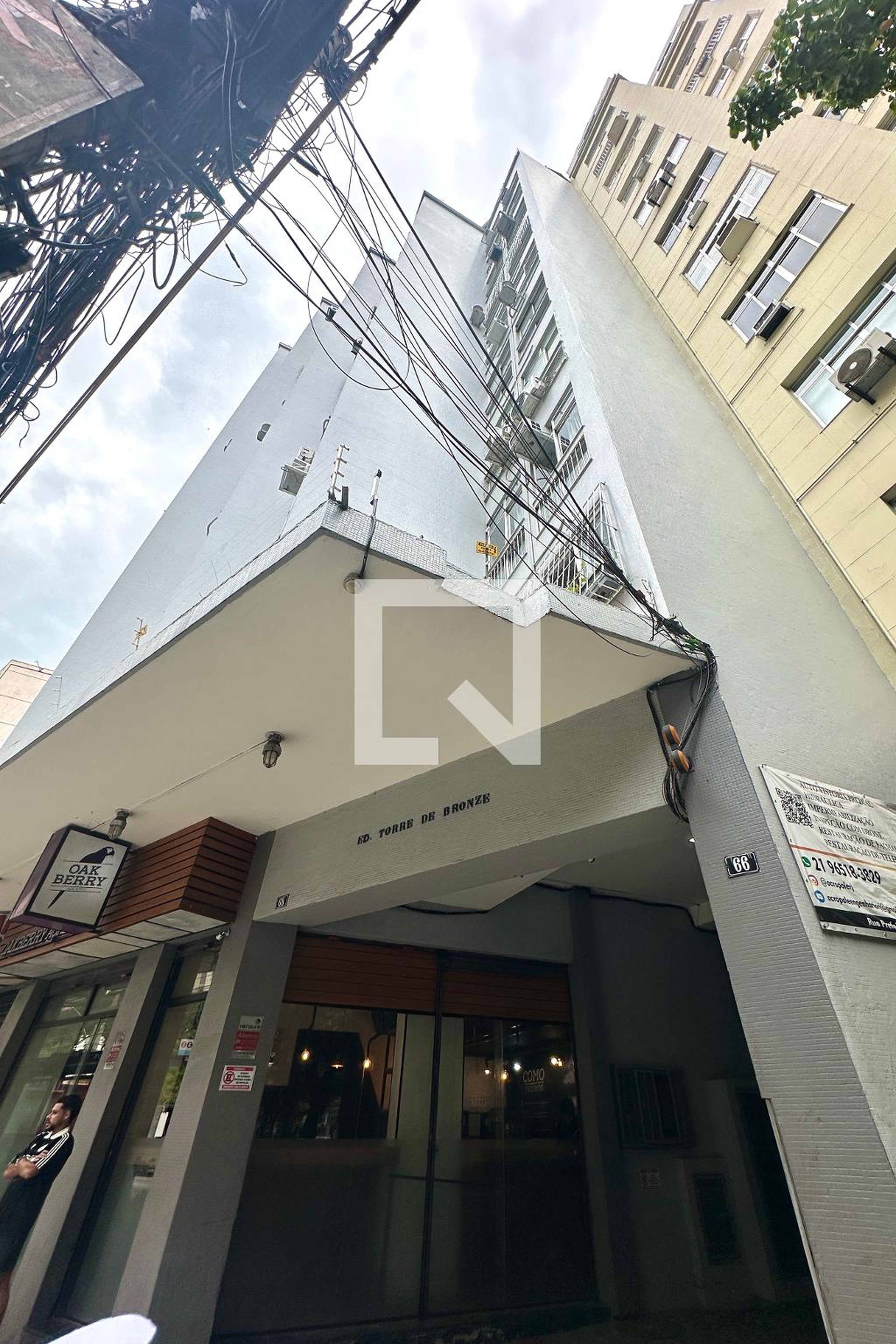 Fachada Edifício Torre de Bronze
