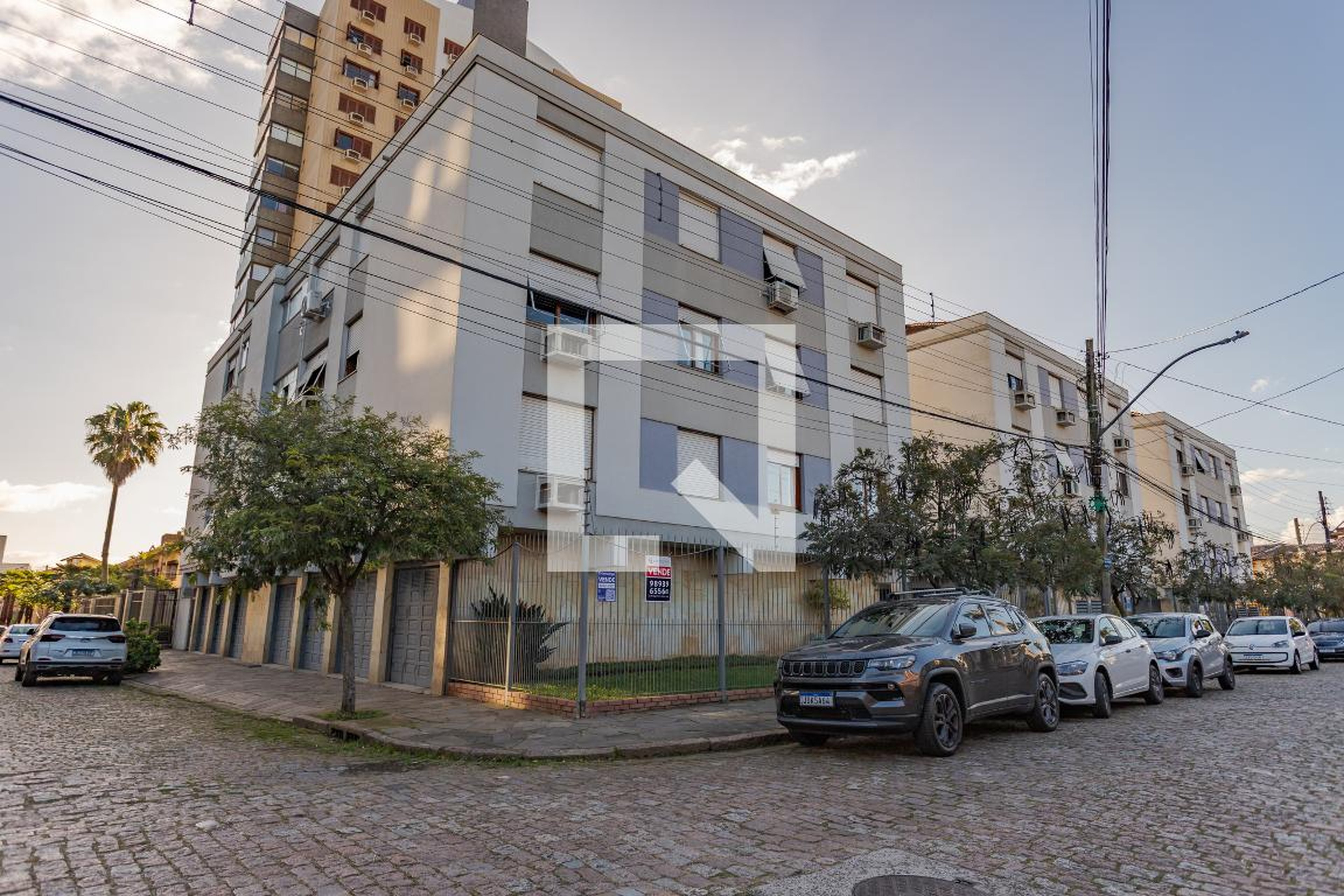 Fachada Condomínio em Rua Doutor Derly Monteiro, 35