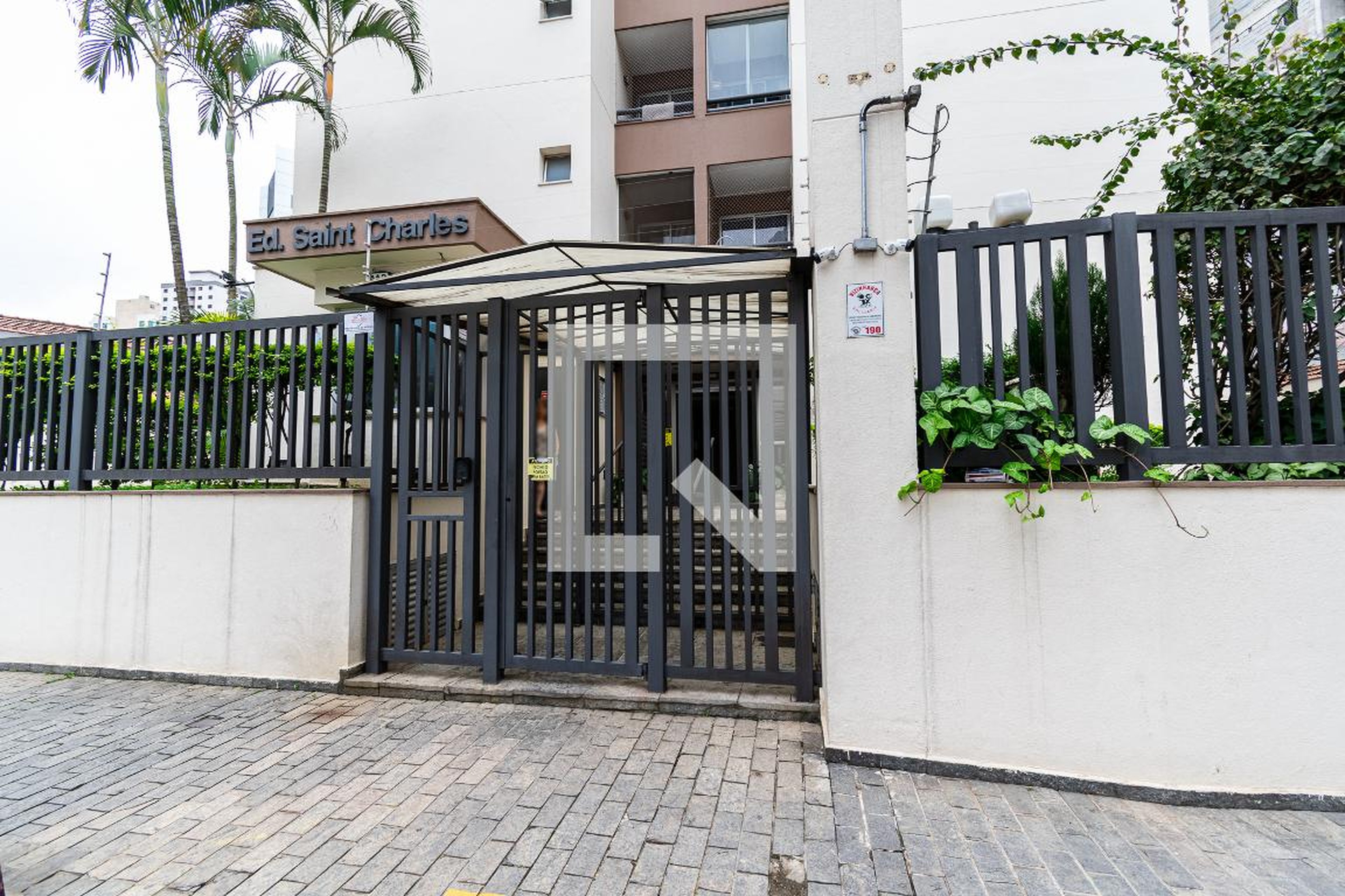 Fachada Condomínio Saint Charles