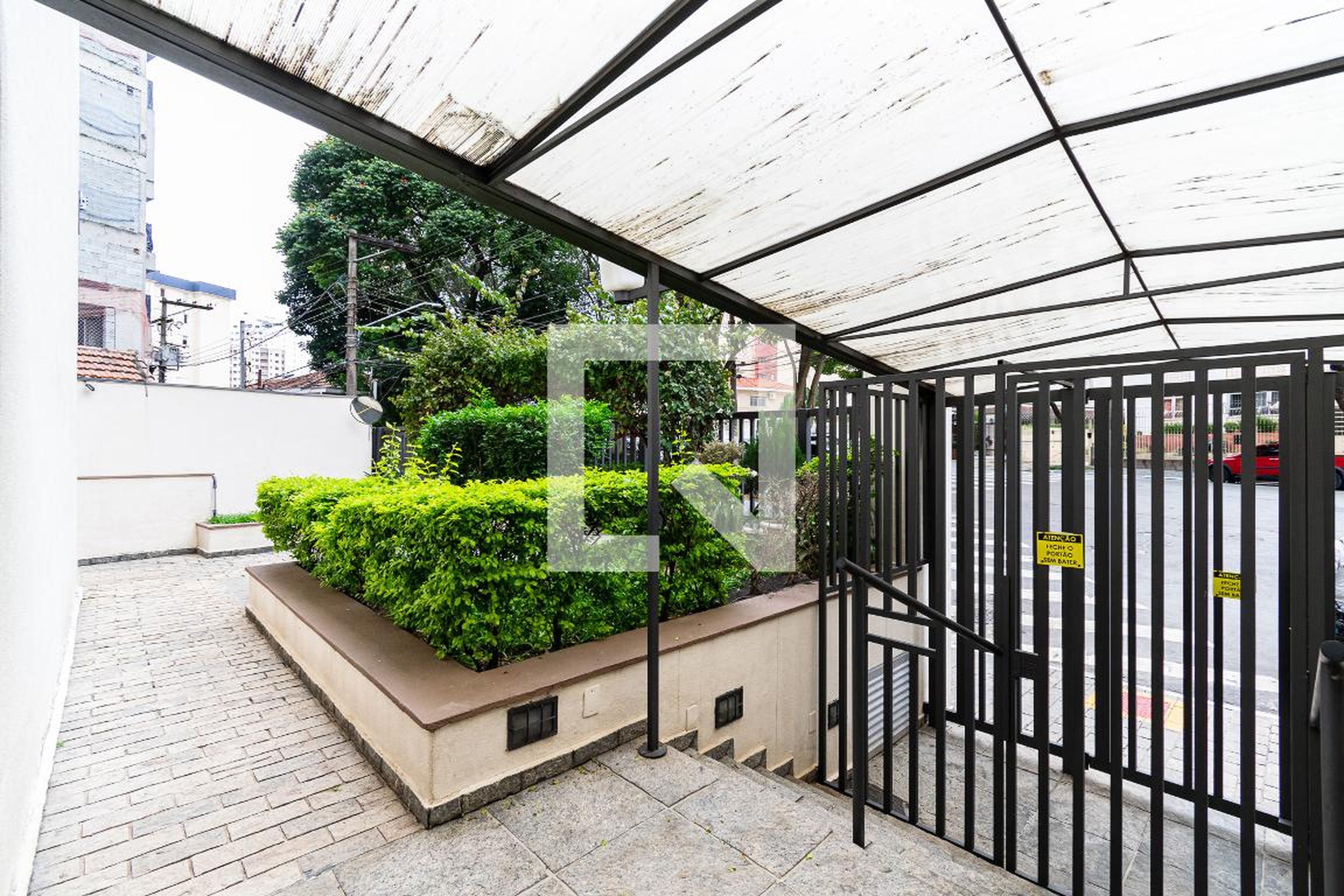 Área comum - Saint Charles