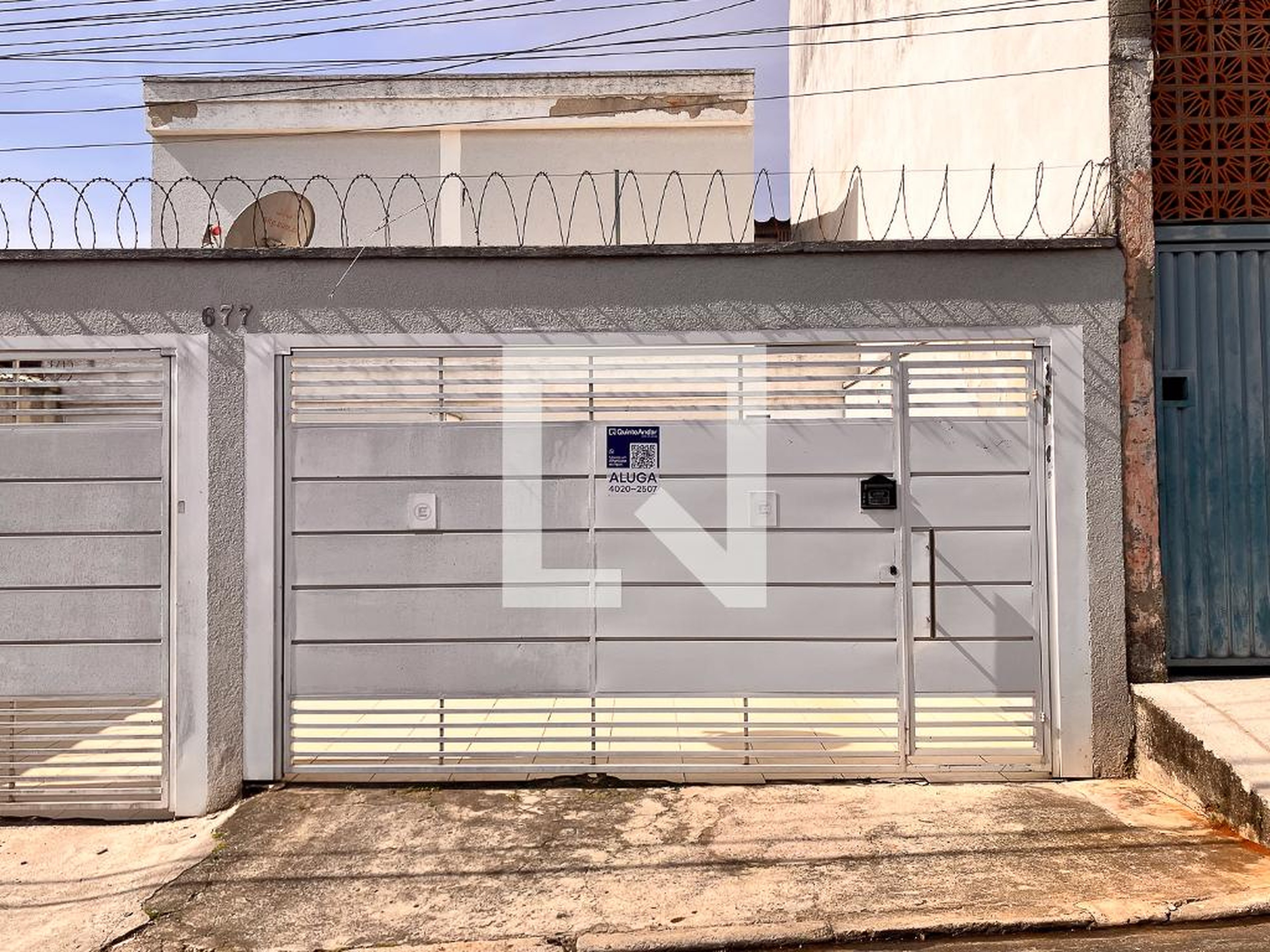 Fachada Condomínio em Rua Boa Família, 677